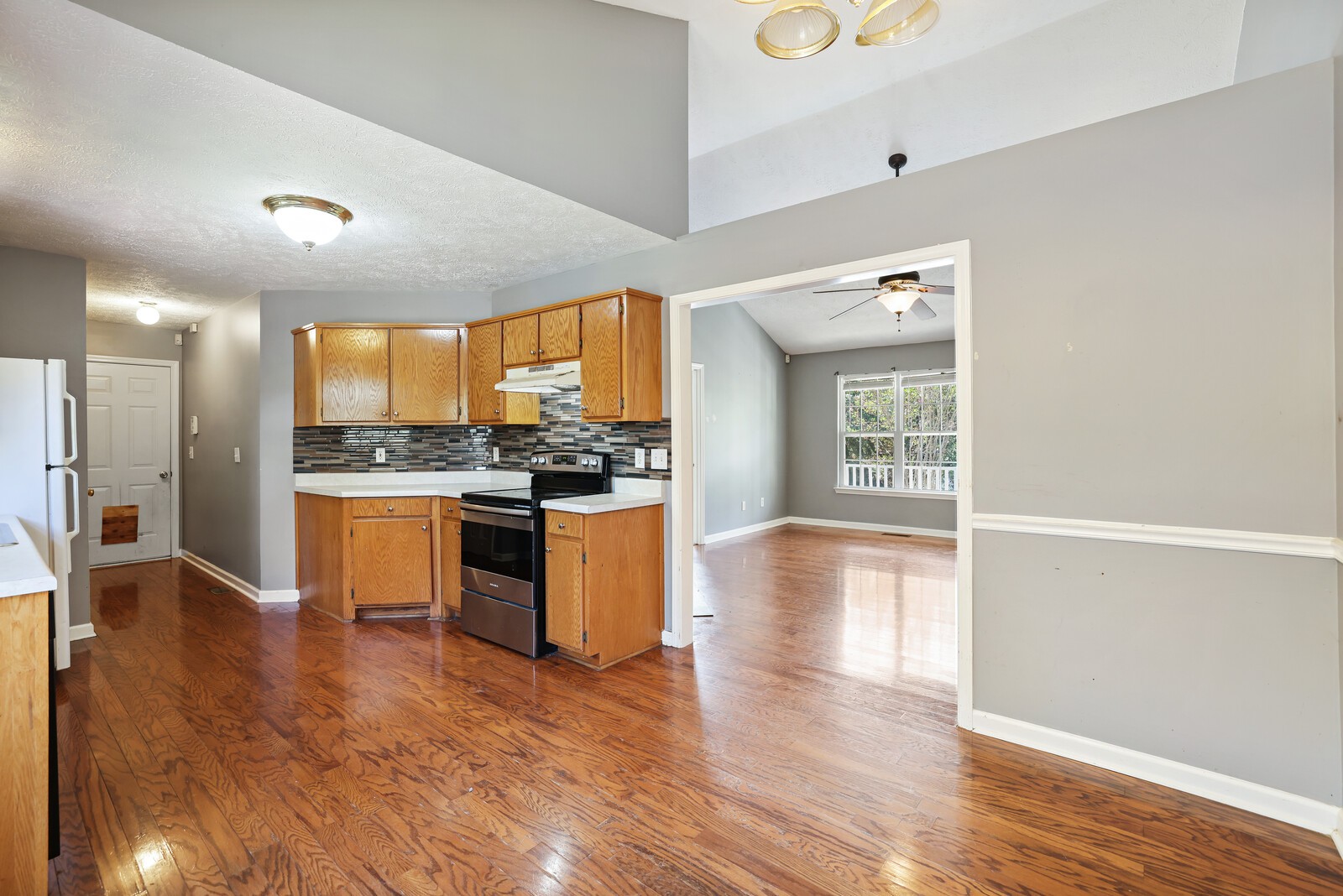719 Veneta View Dr