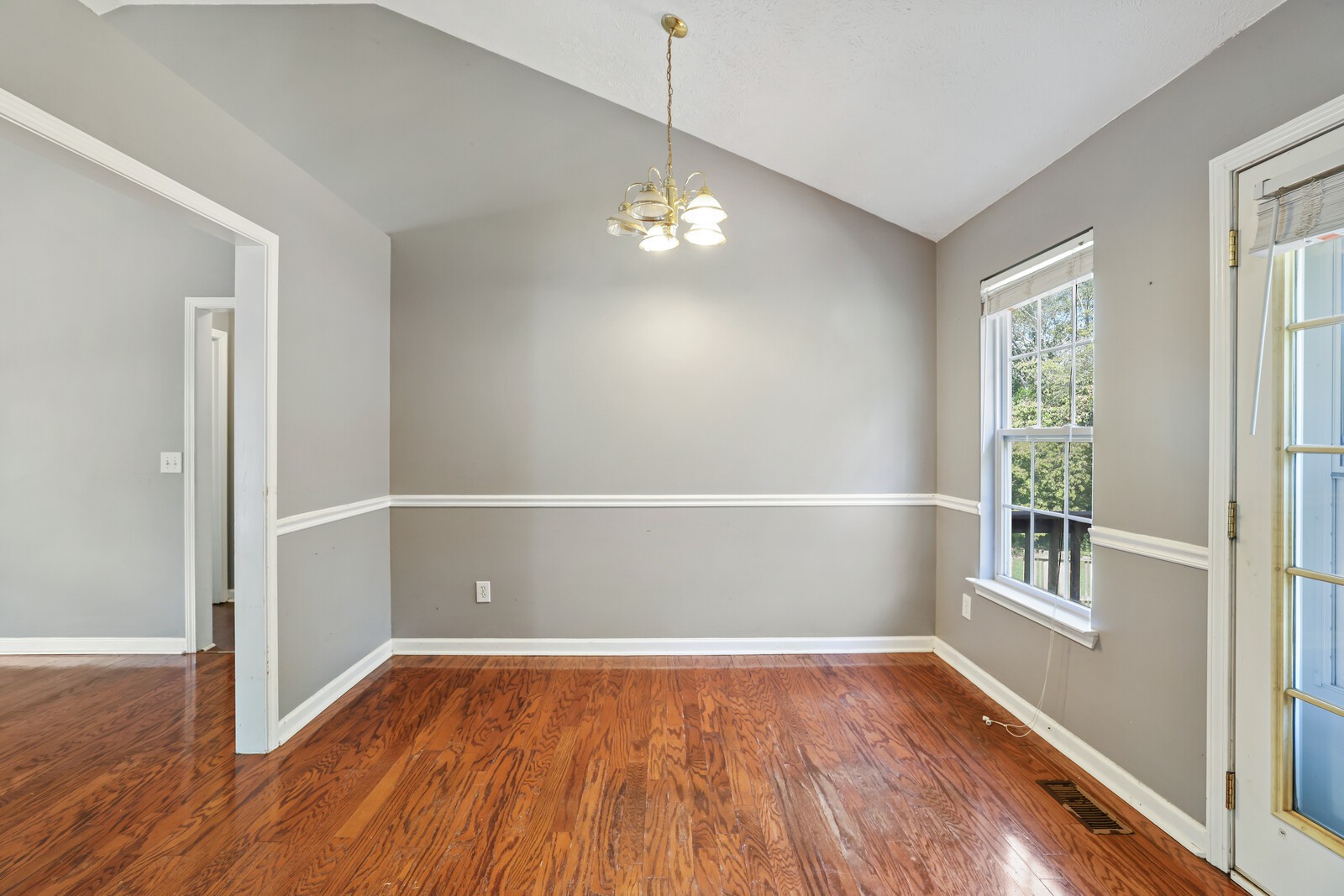 719 Veneta View Dr