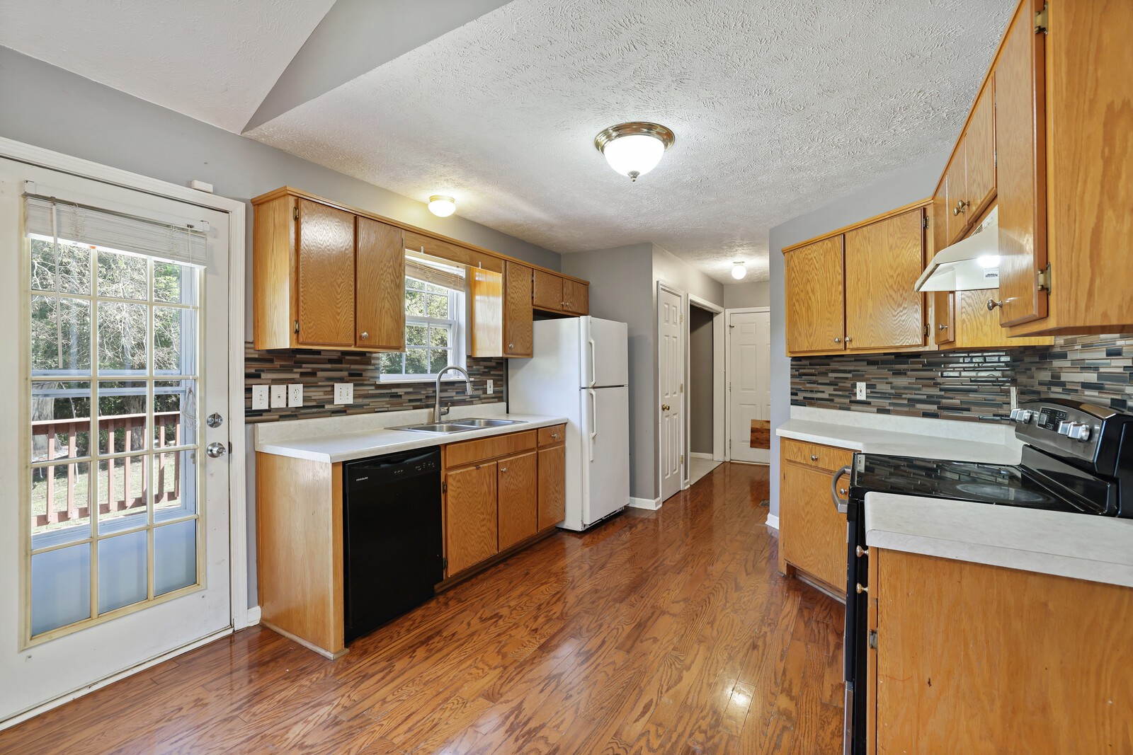 719 Veneta View Dr