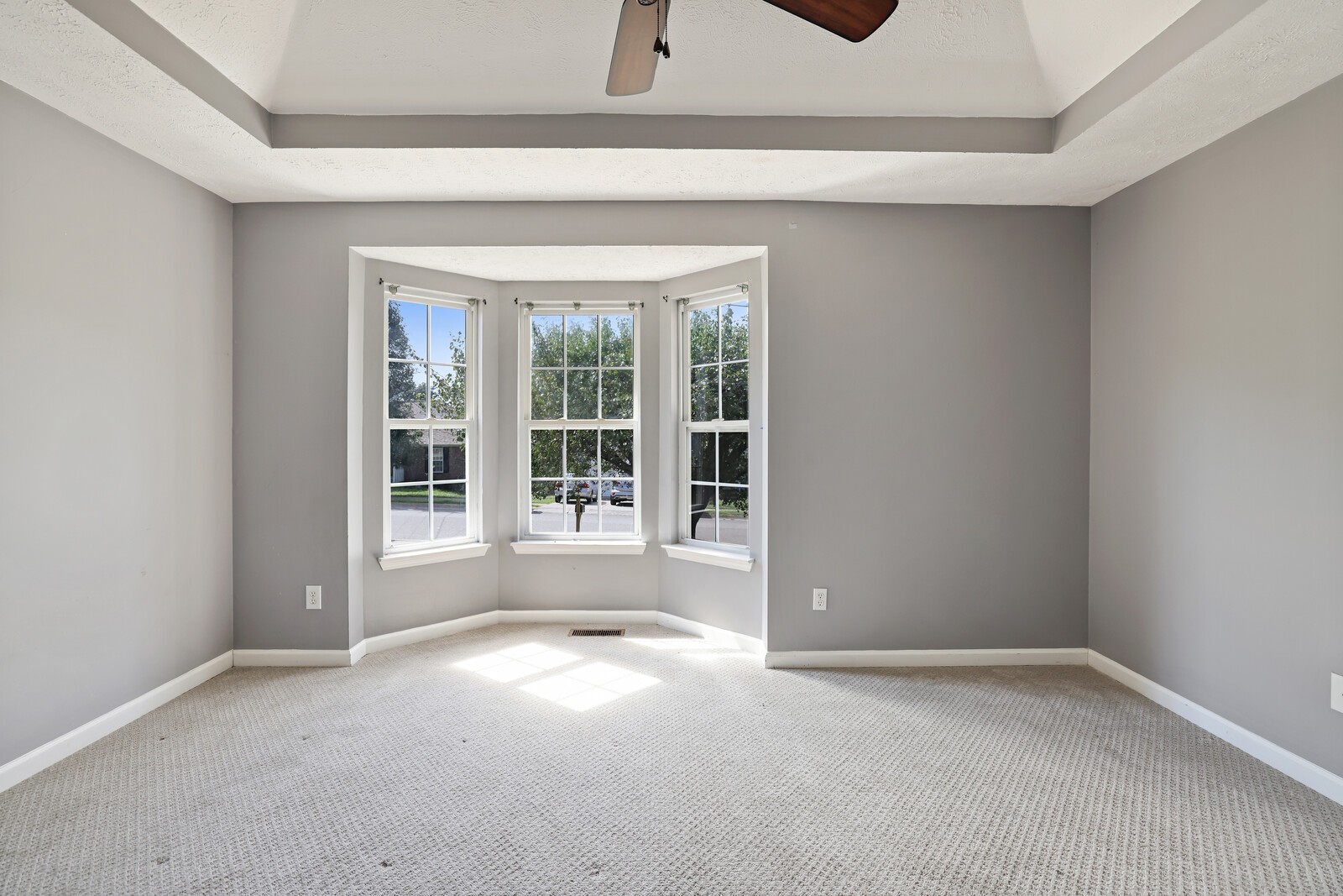 719 Veneta View Dr