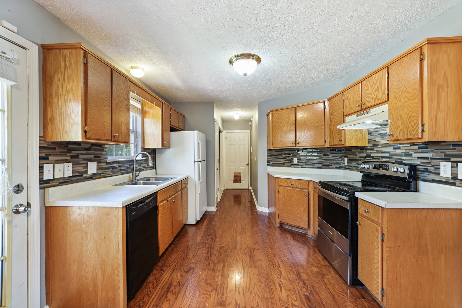719 Veneta View Dr