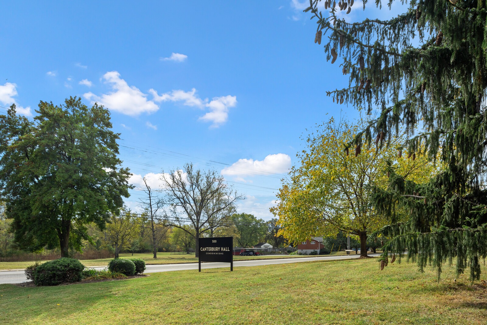 500 Paragon Mills Rd Unit: N6