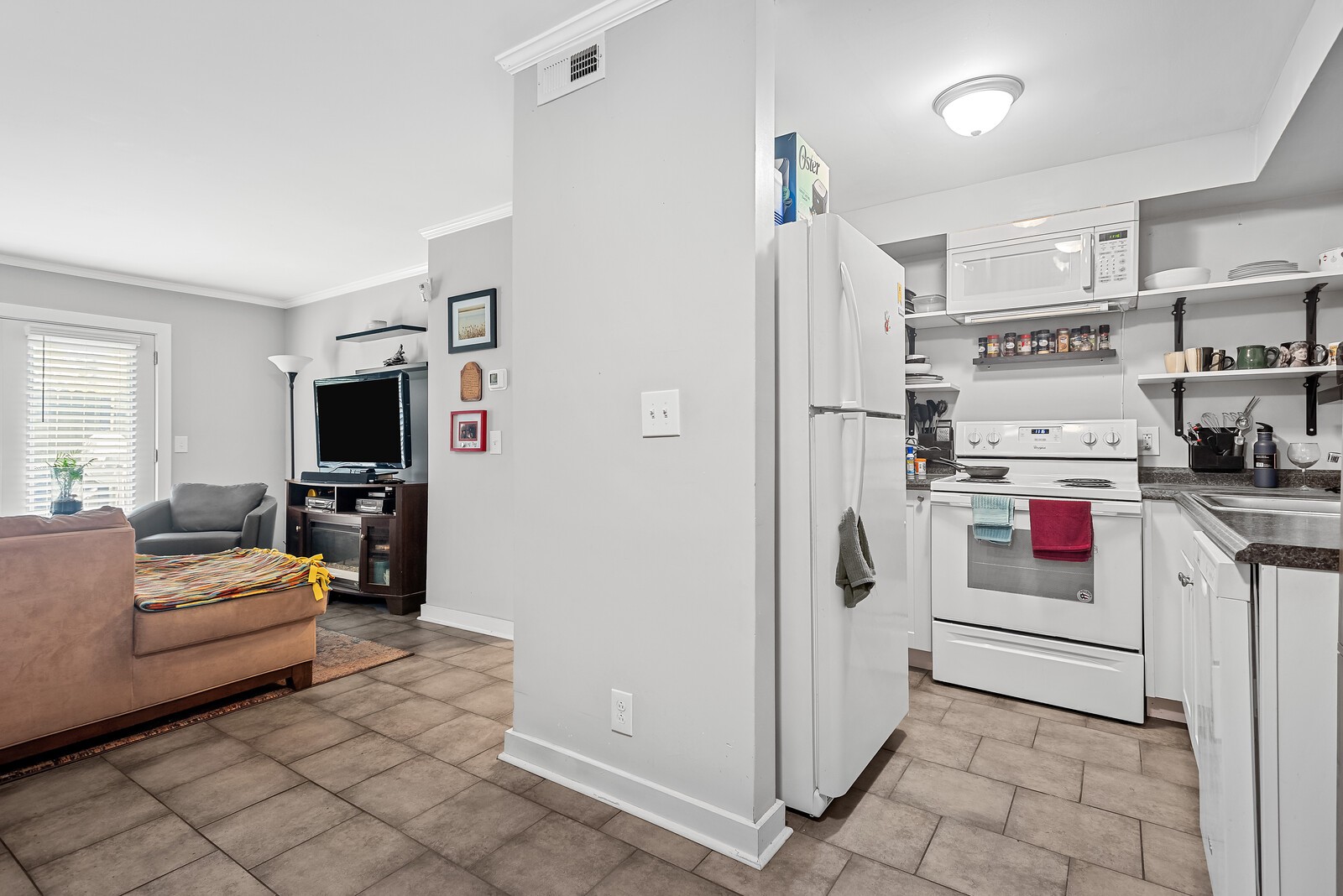 500 Paragon Mills Rd Unit: N6