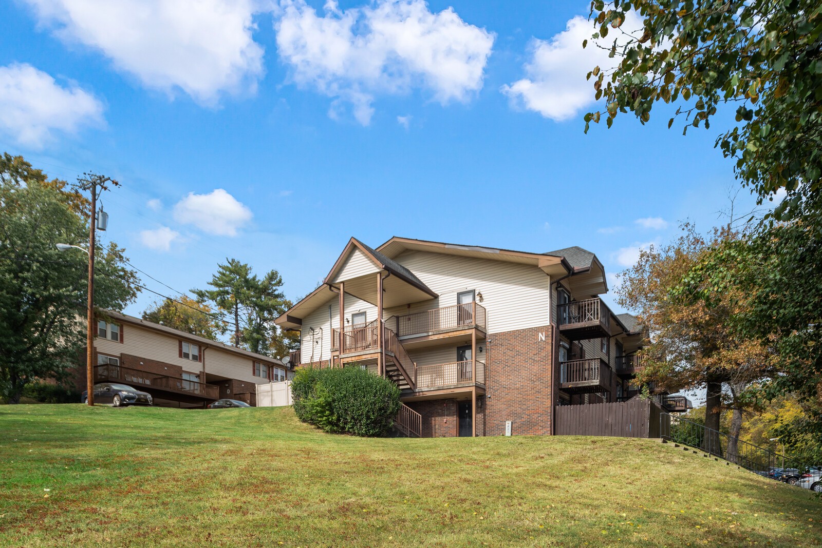 500 Paragon Mills Rd Unit: N6