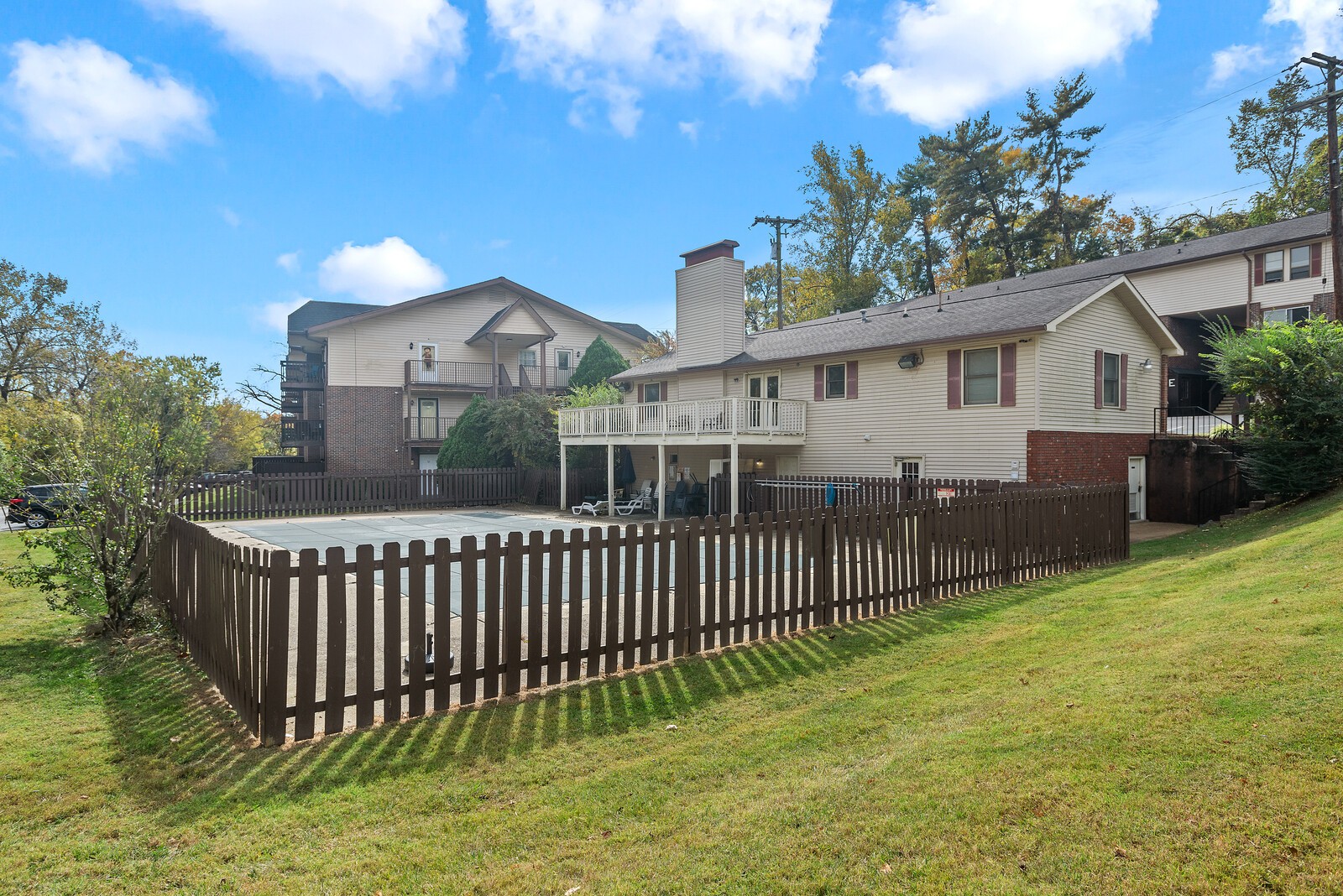500 Paragon Mills Rd Unit: N6