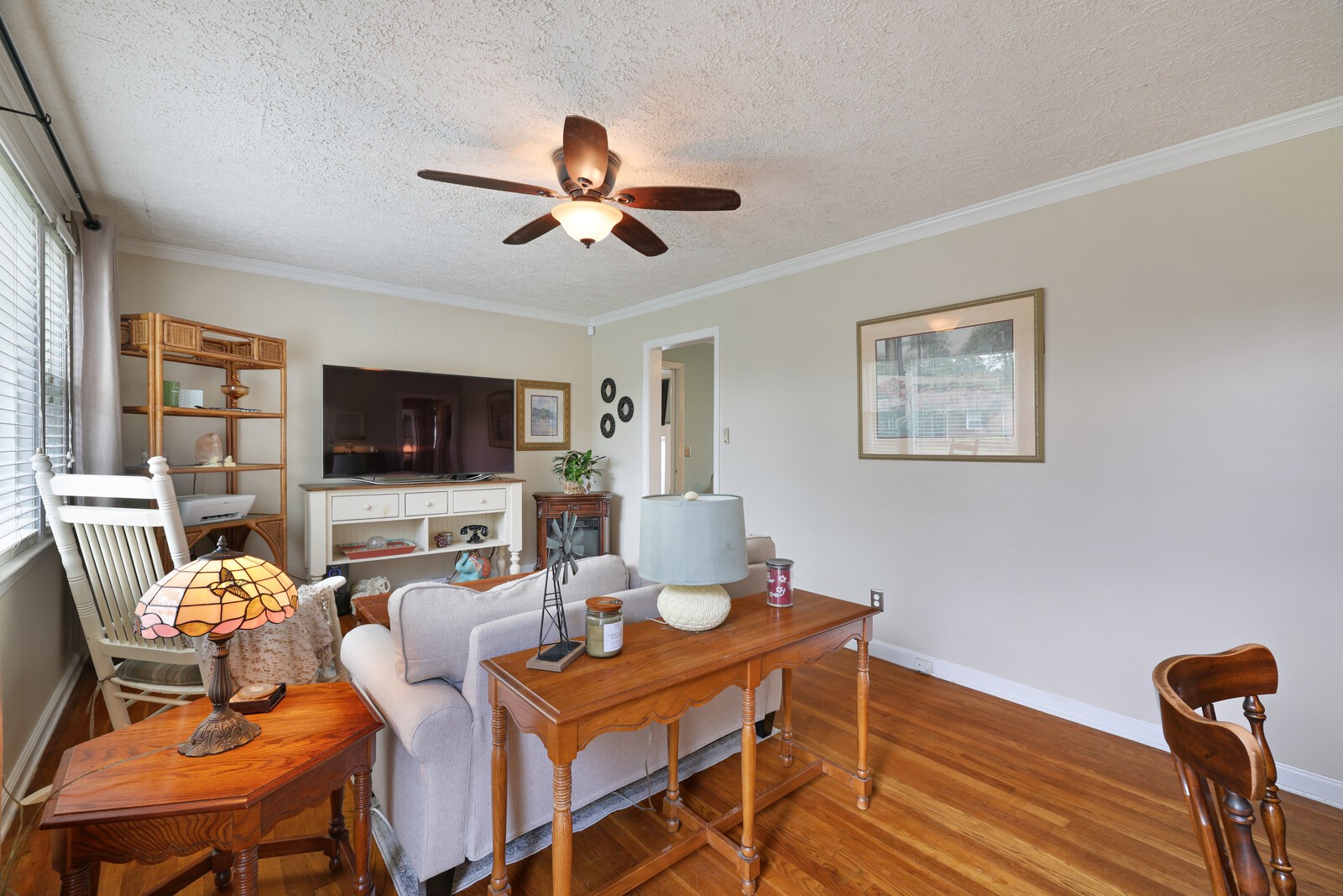 136 Allenwood Dr