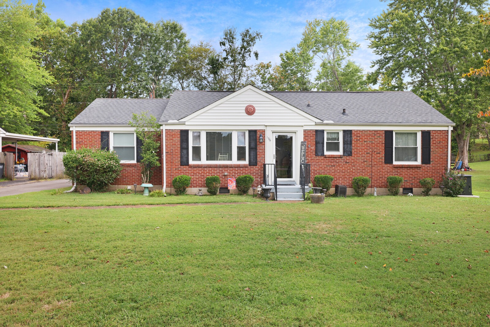 136 Allenwood Dr