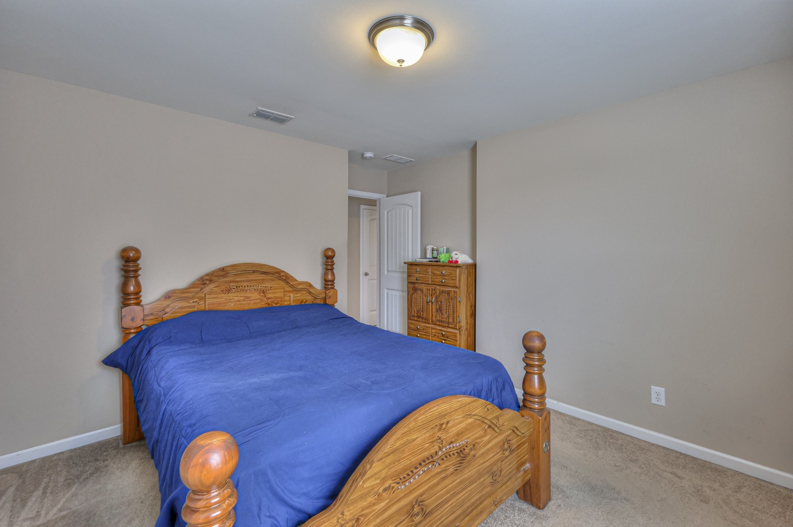 2077 Hickory Brook Dr