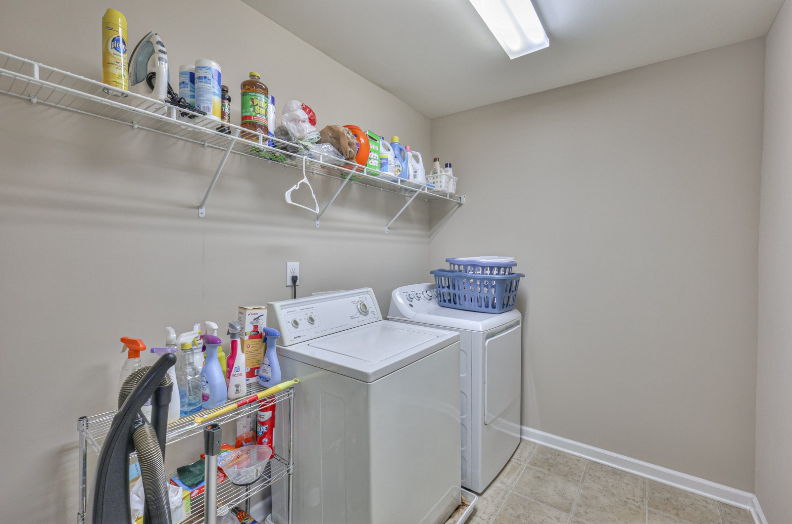 2077 Hickory Brook Dr