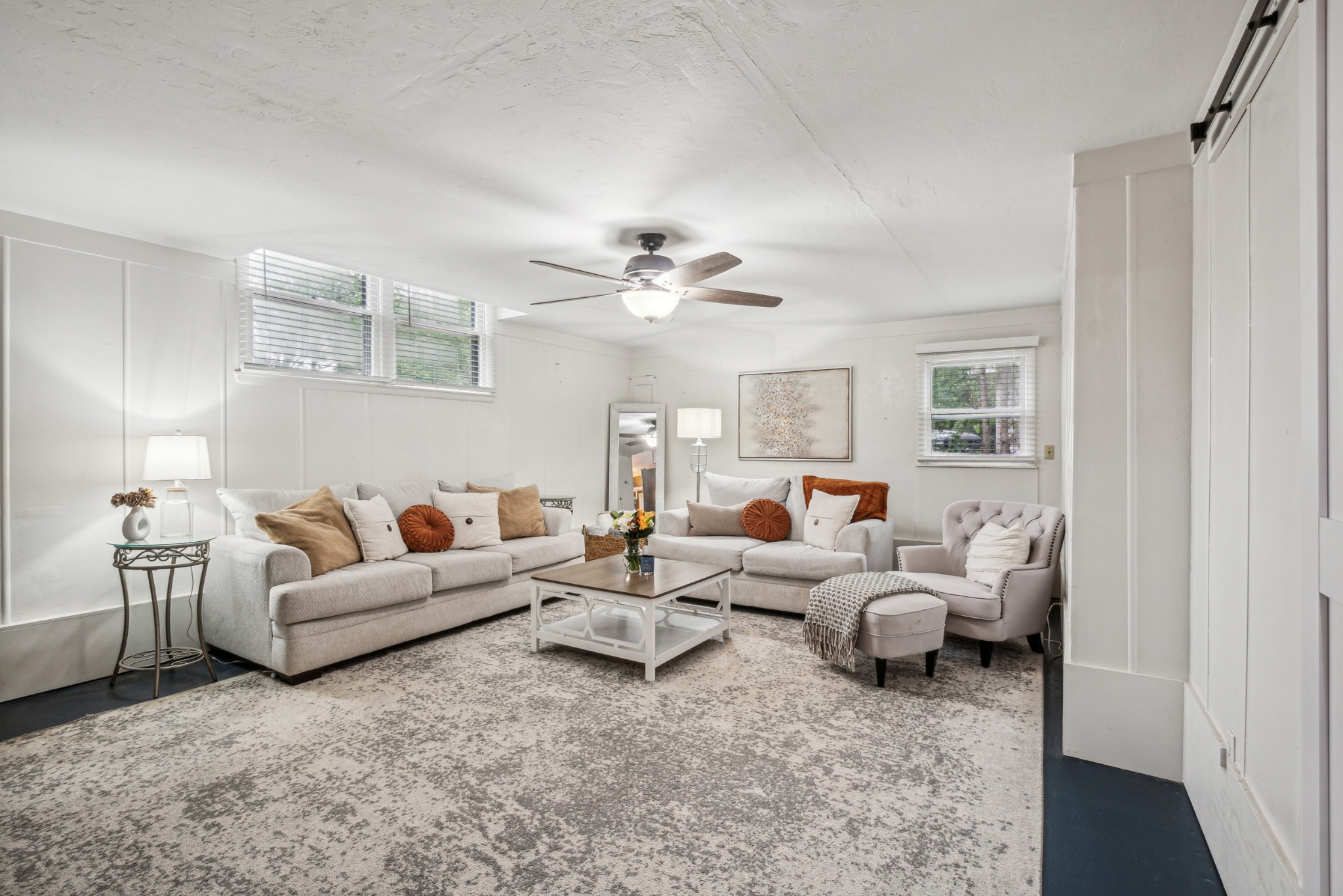 102 Keystone Ln