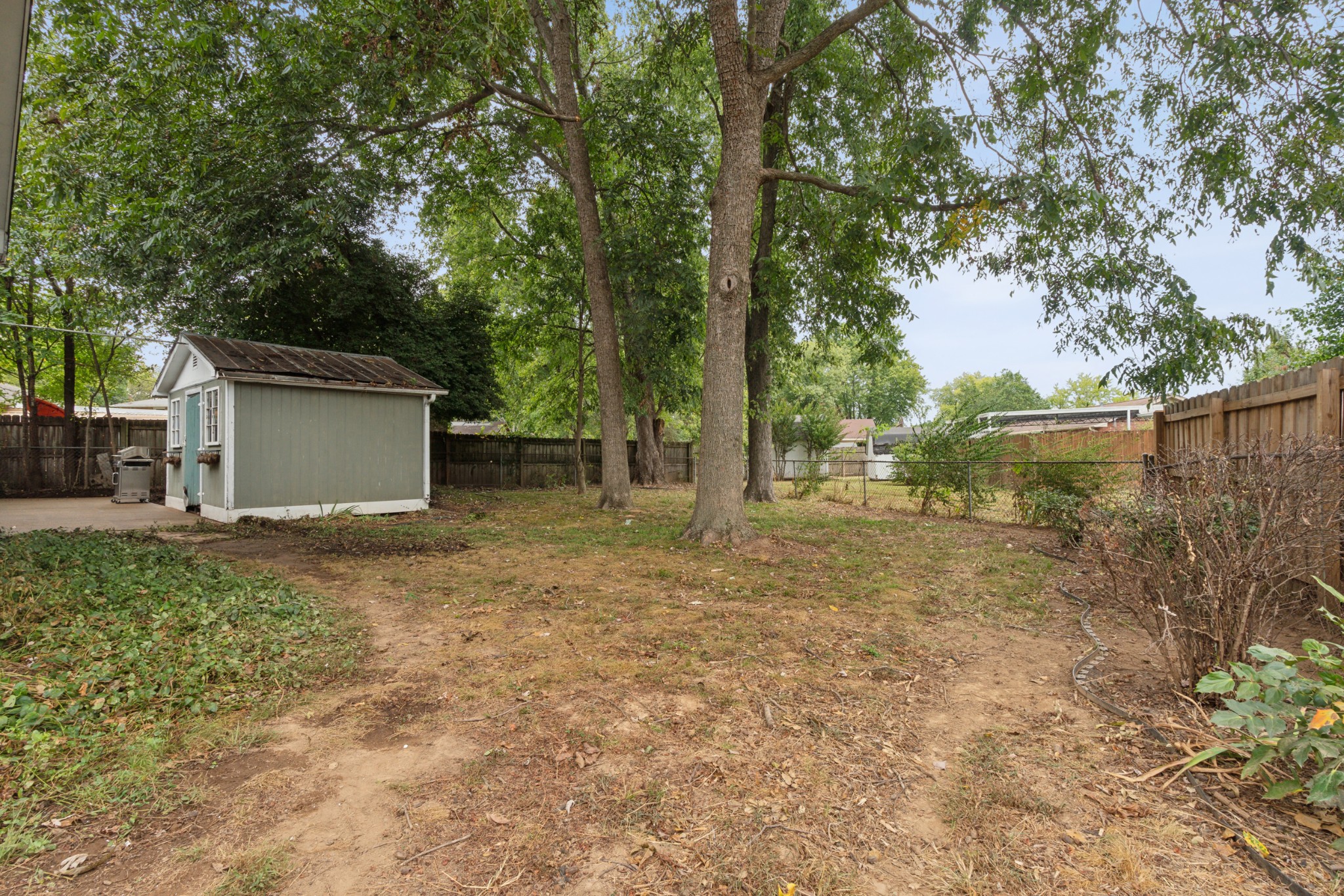 102 Keystone Ln
