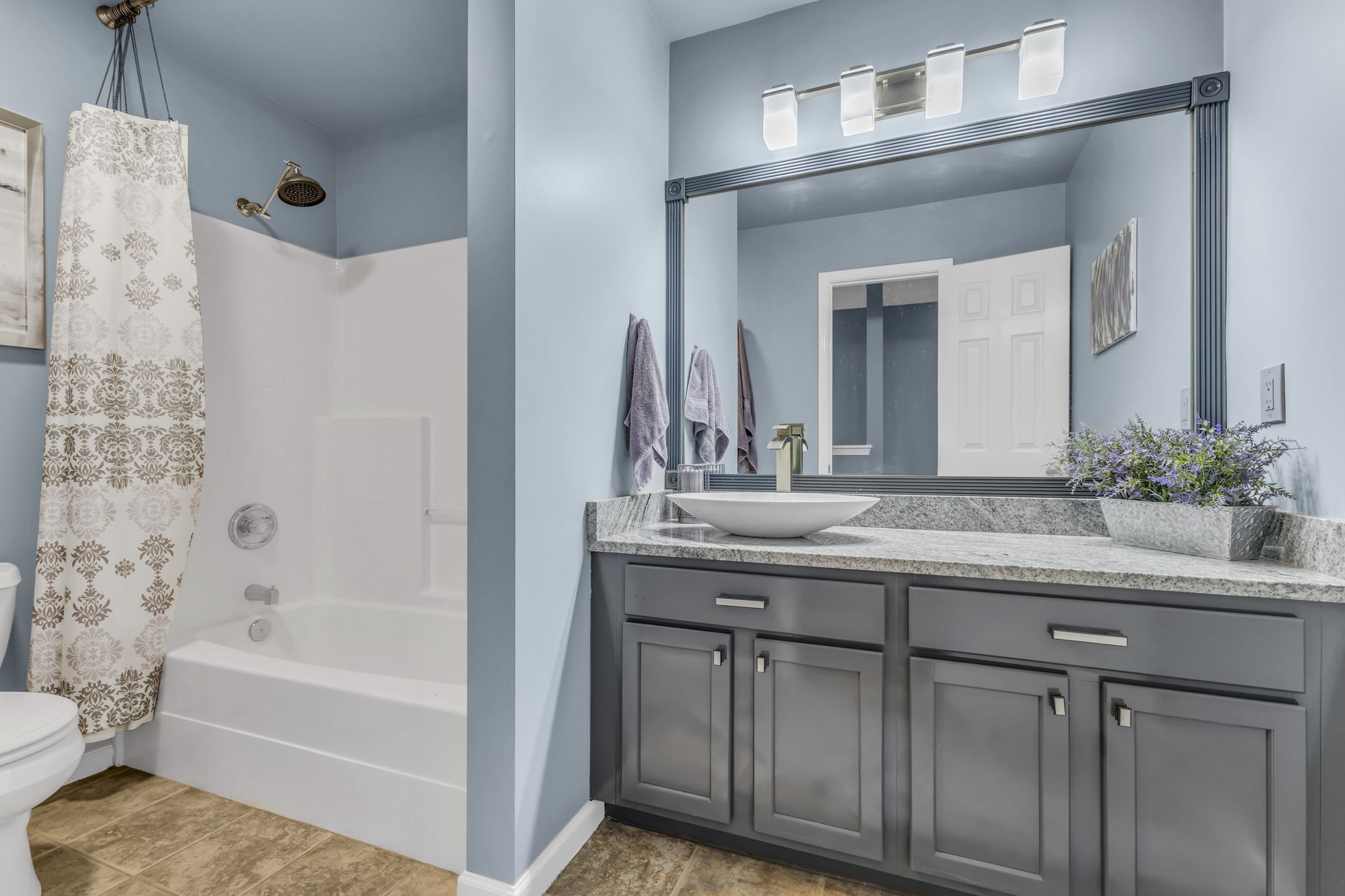 2052 Branch Oak Trl