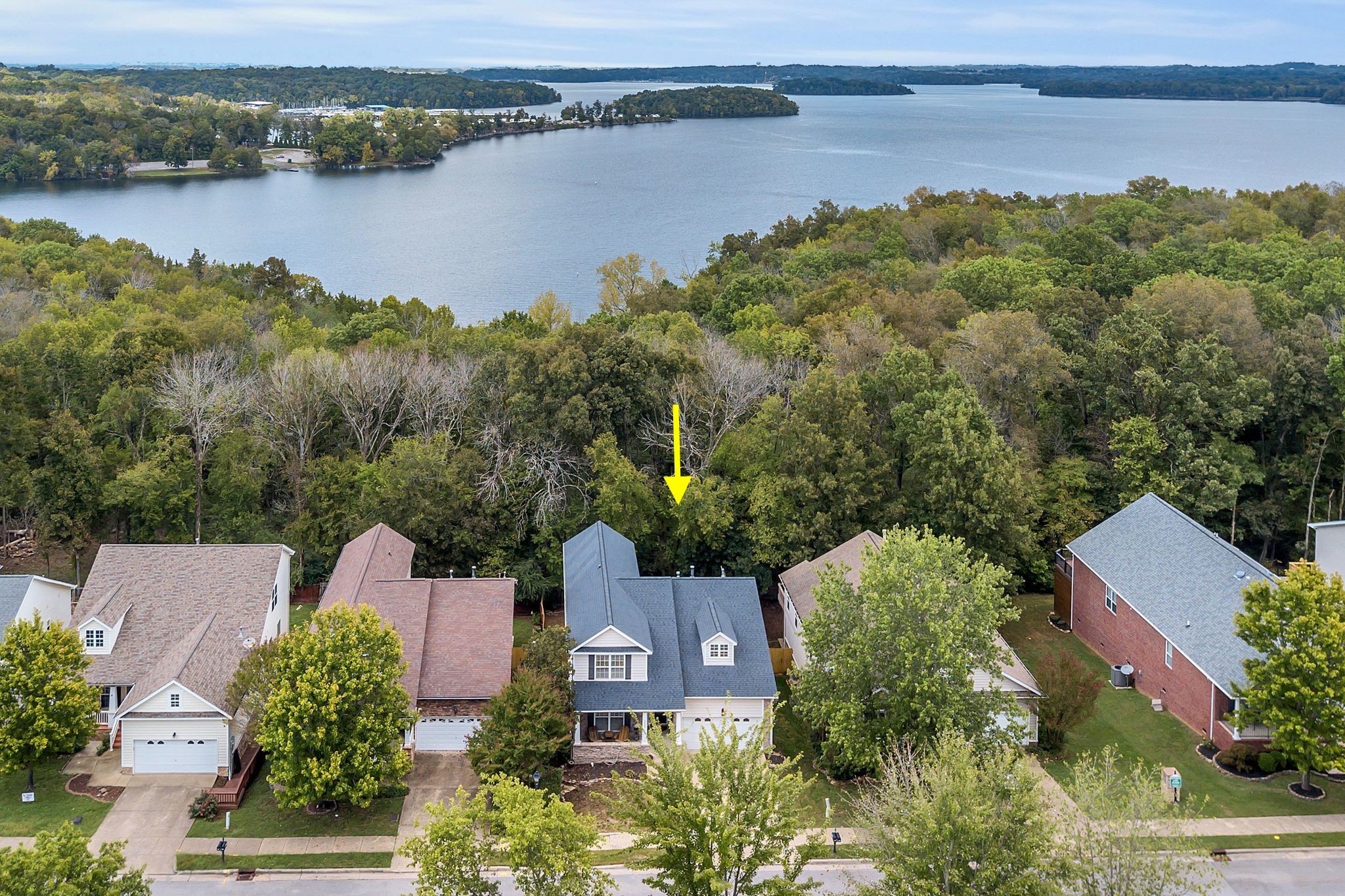 2052 Branch Oak Trl