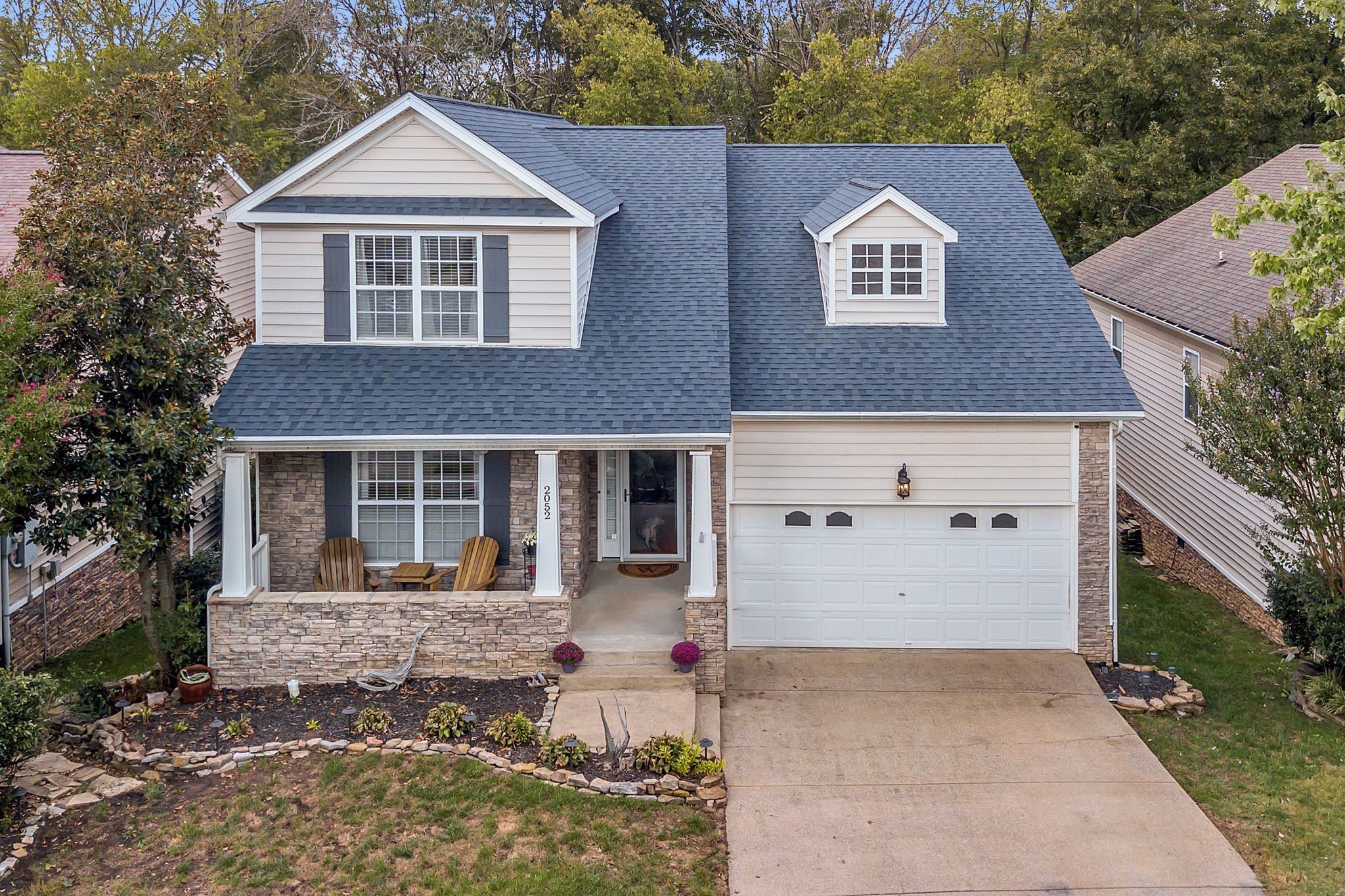 2052 Branch Oak Trl