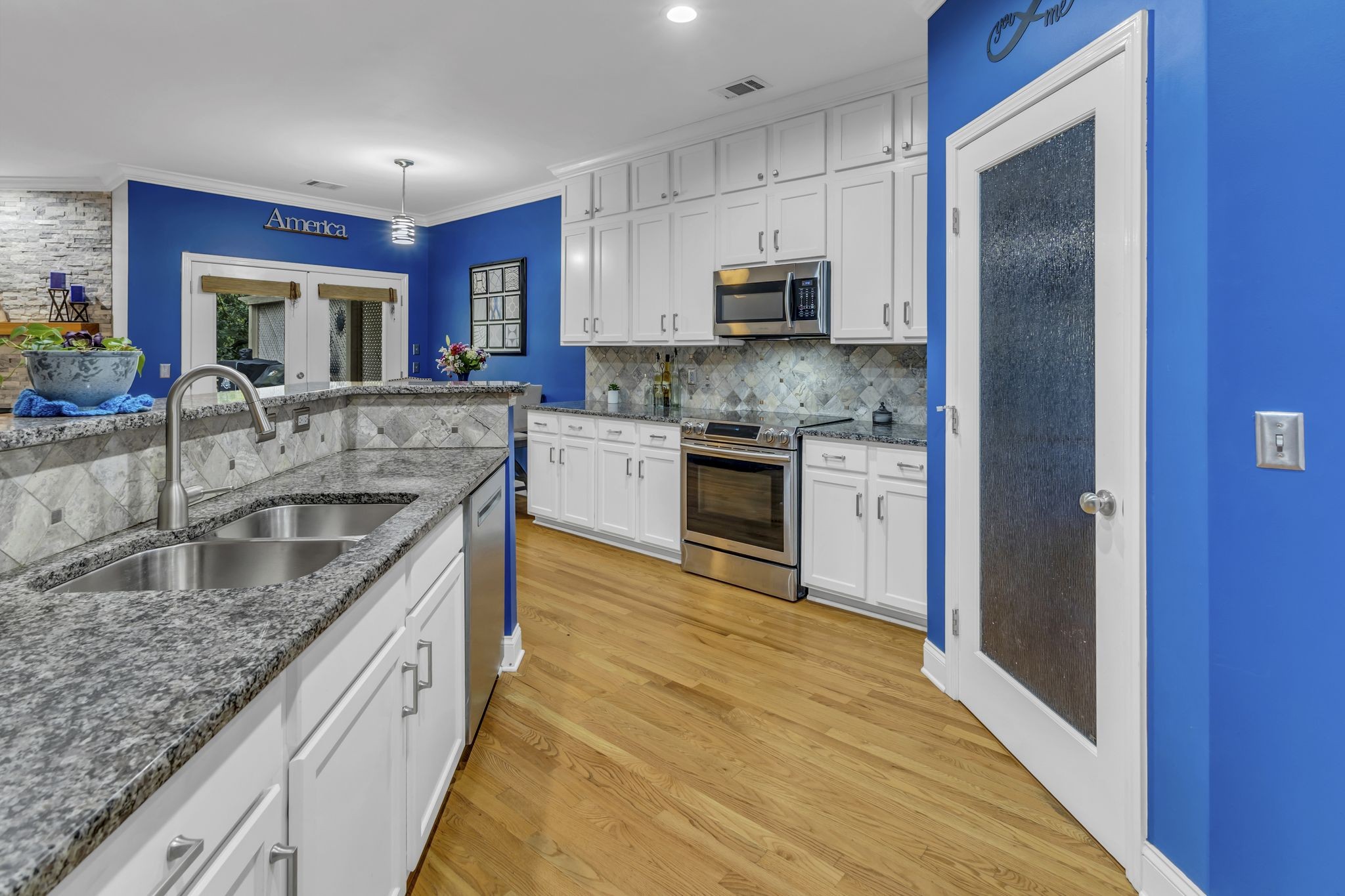 2052 Branch Oak Trl