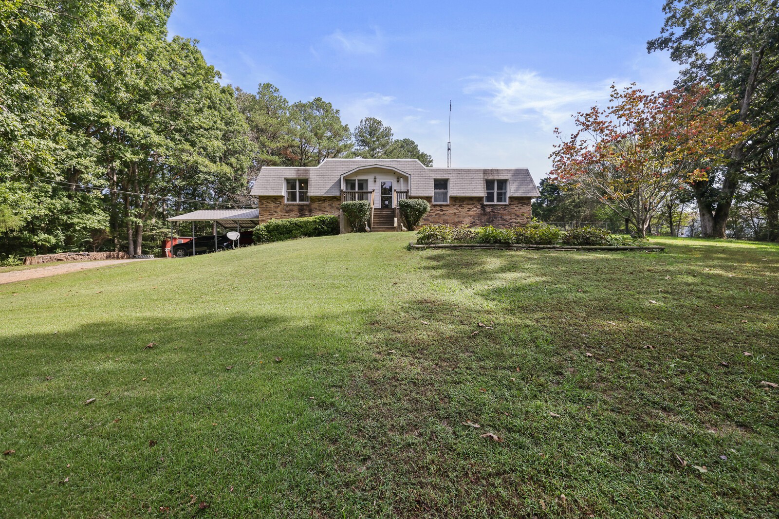 7201 Sleepy Hollow Rd