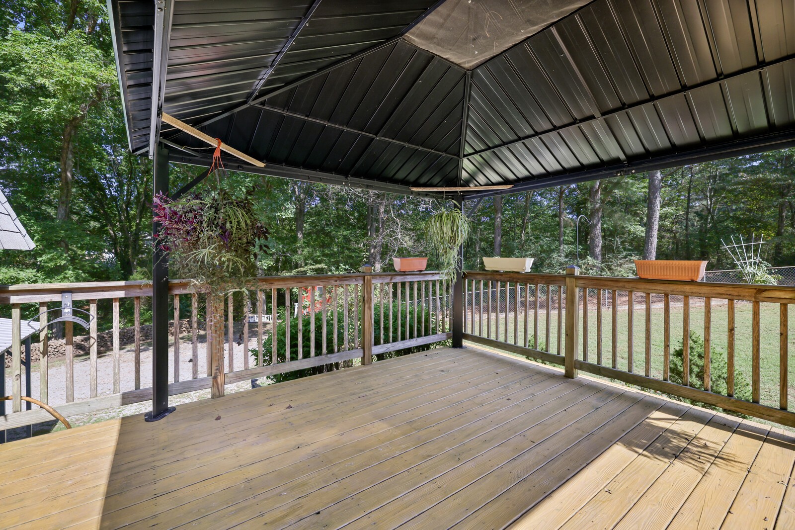 7201 Sleepy Hollow Rd