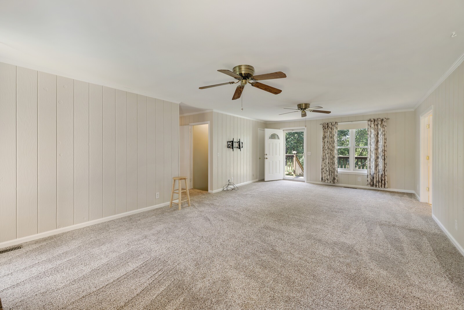 7201 Sleepy Hollow Rd