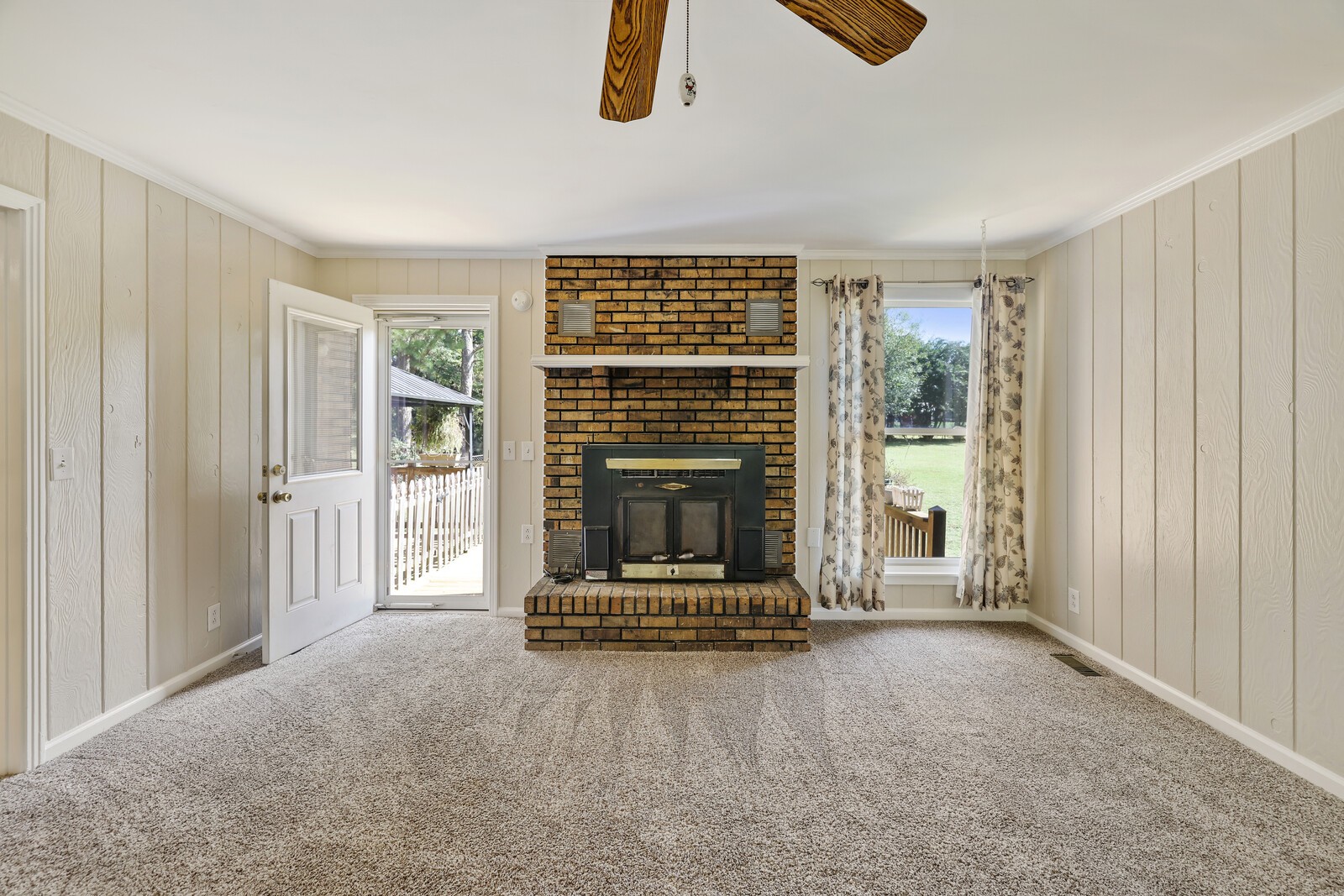 7201 Sleepy Hollow Rd