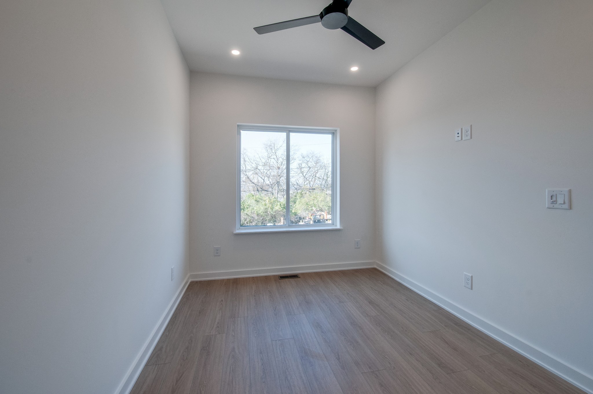 618 Annex Ave Unit: D