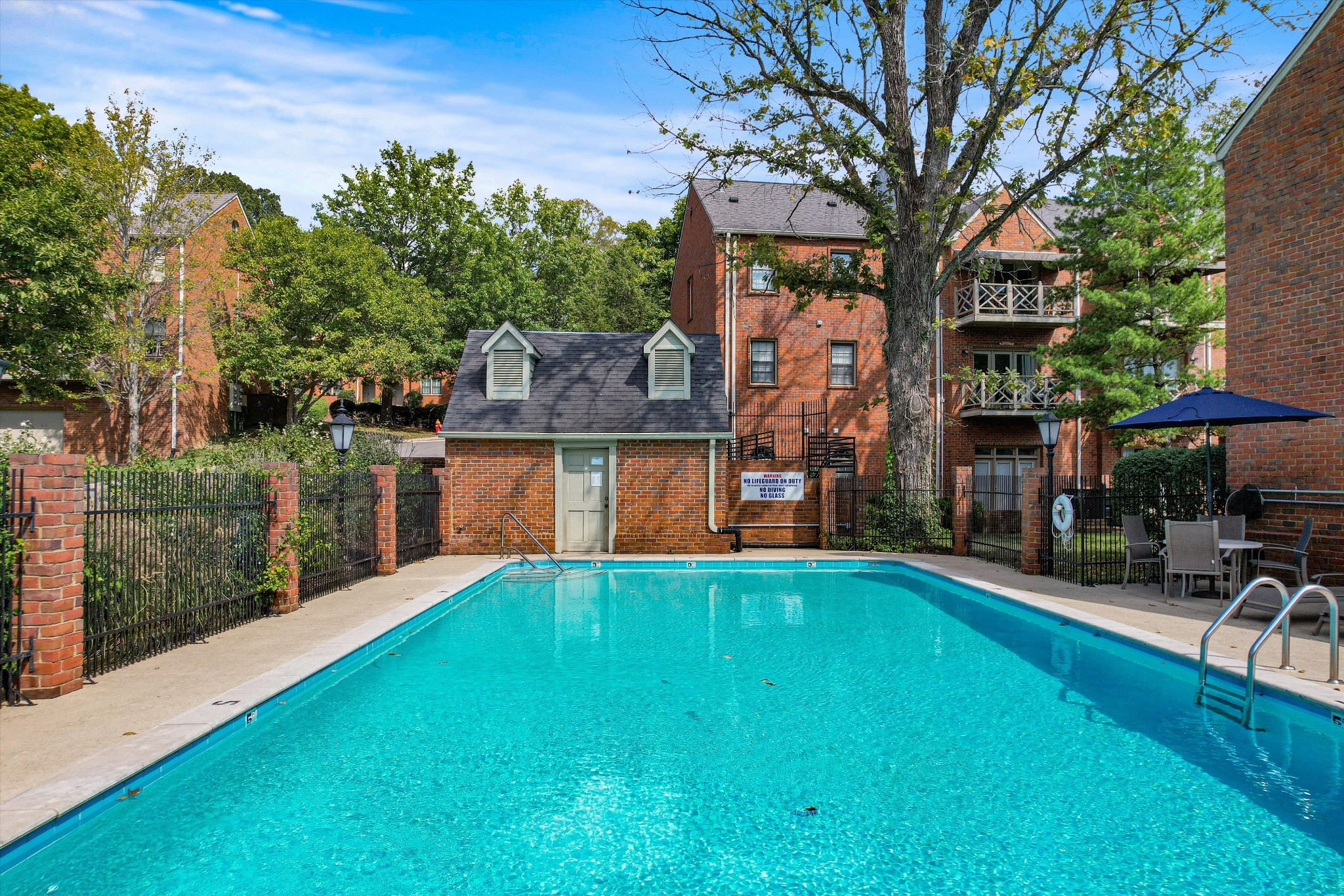 244 Westchase Dr