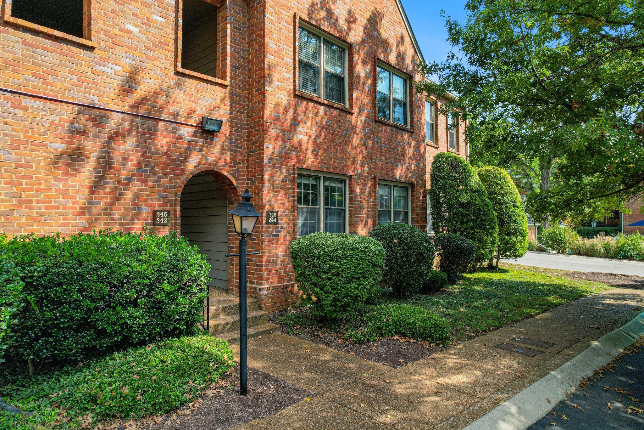 244 Westchase Dr