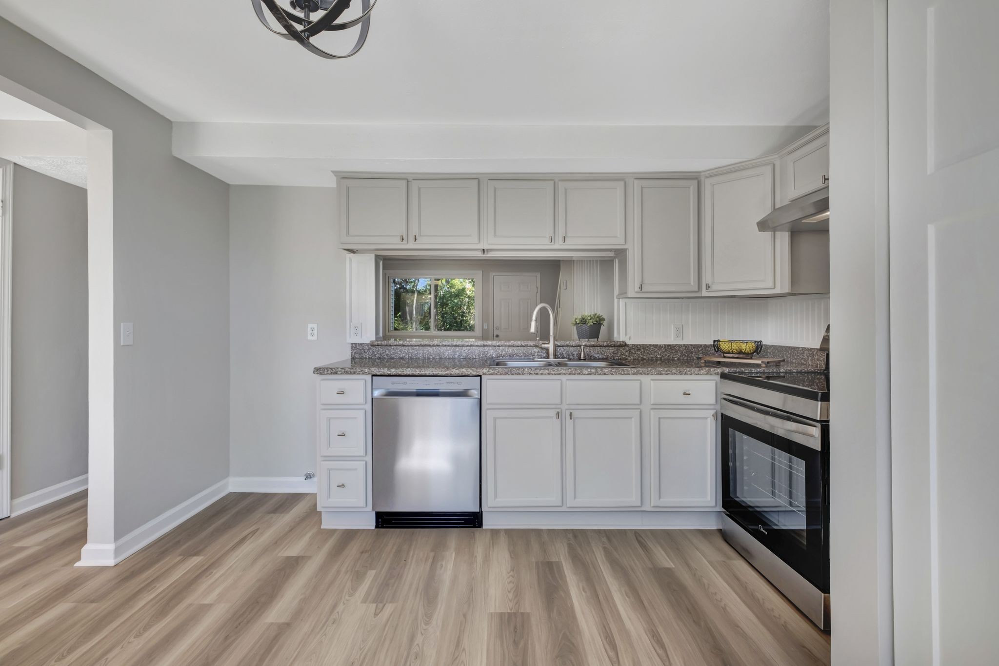 3522 Seneca Forest Dr