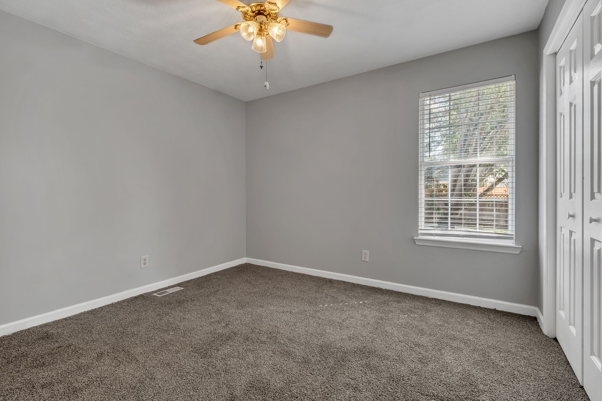 315 Cypress Glen Dr