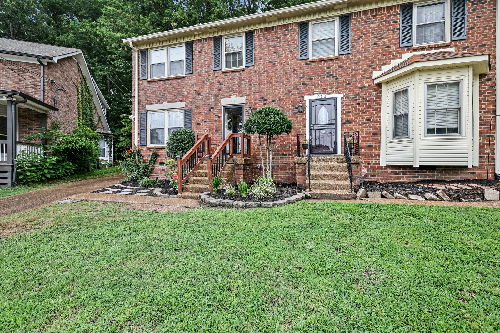 1030 Hammack Ct