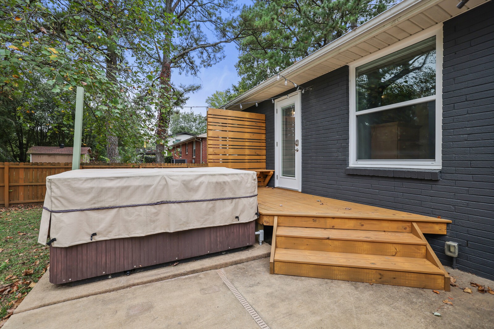 4267 Samoa Dr