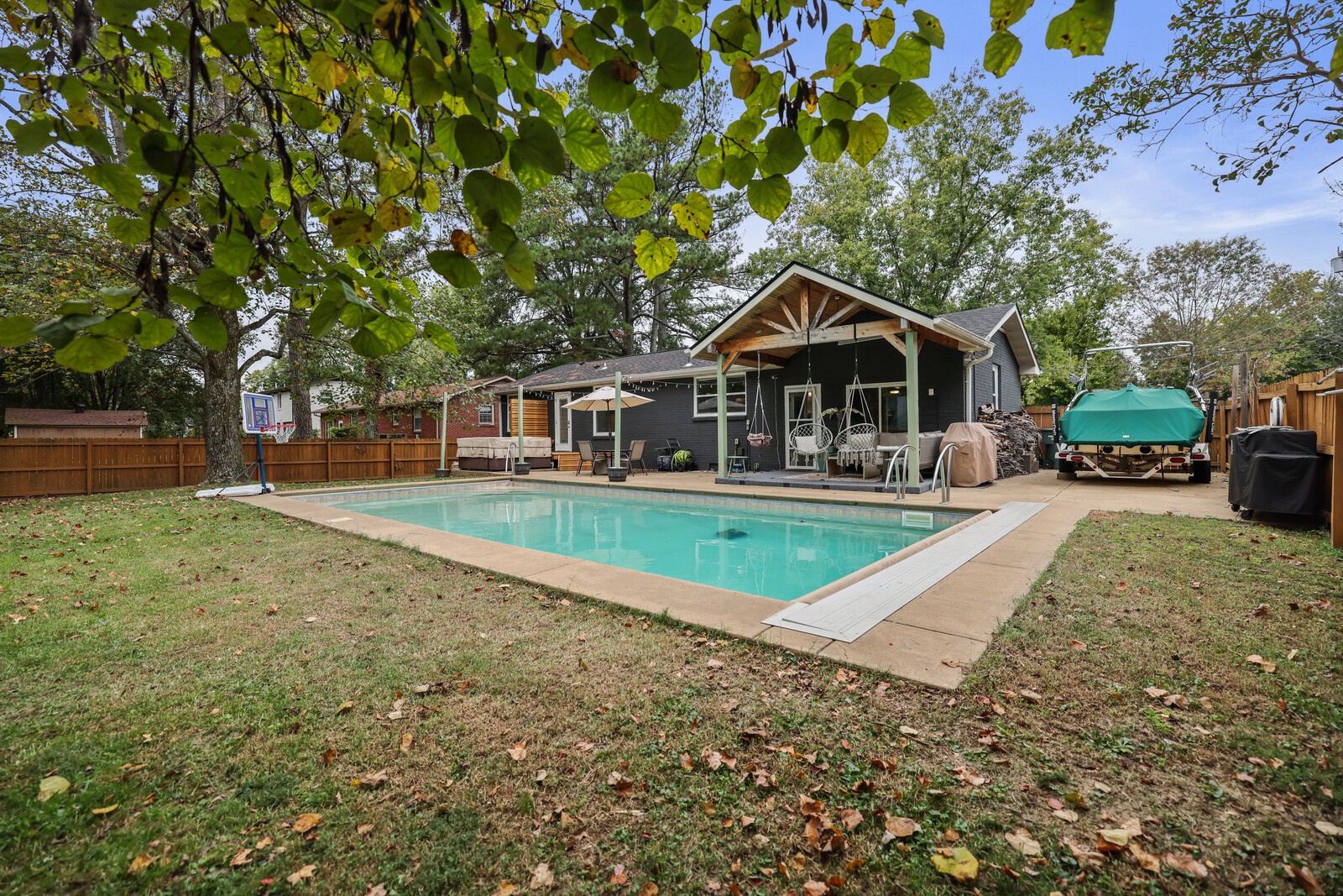 4267 Samoa Dr