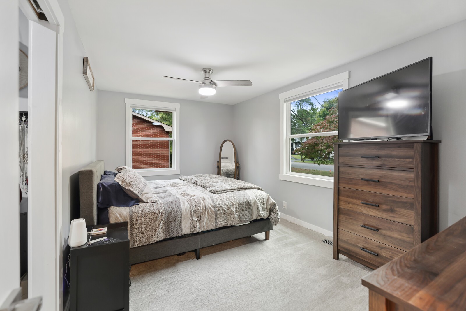4267 Samoa Dr