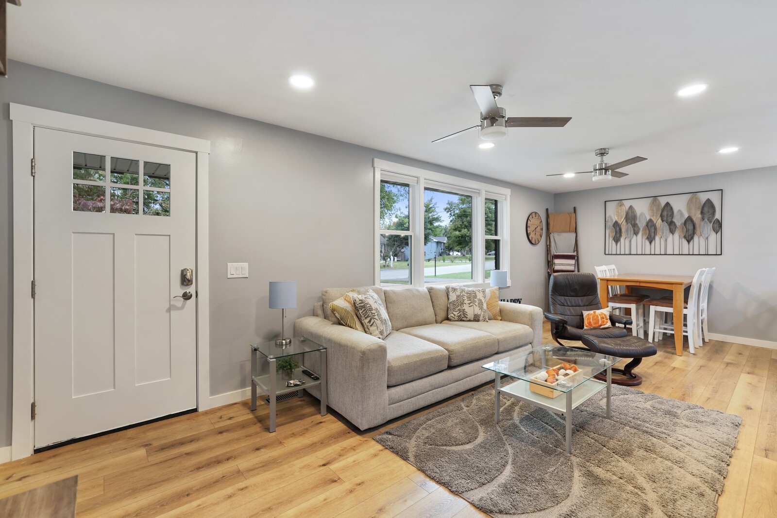 4267 Samoa Dr