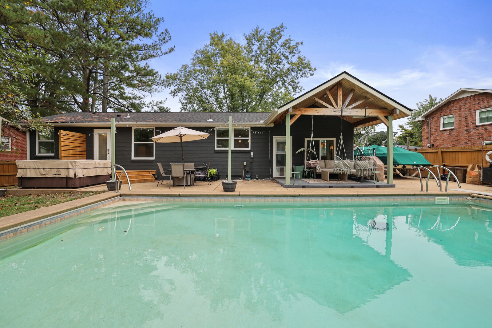 4267 Samoa Dr
