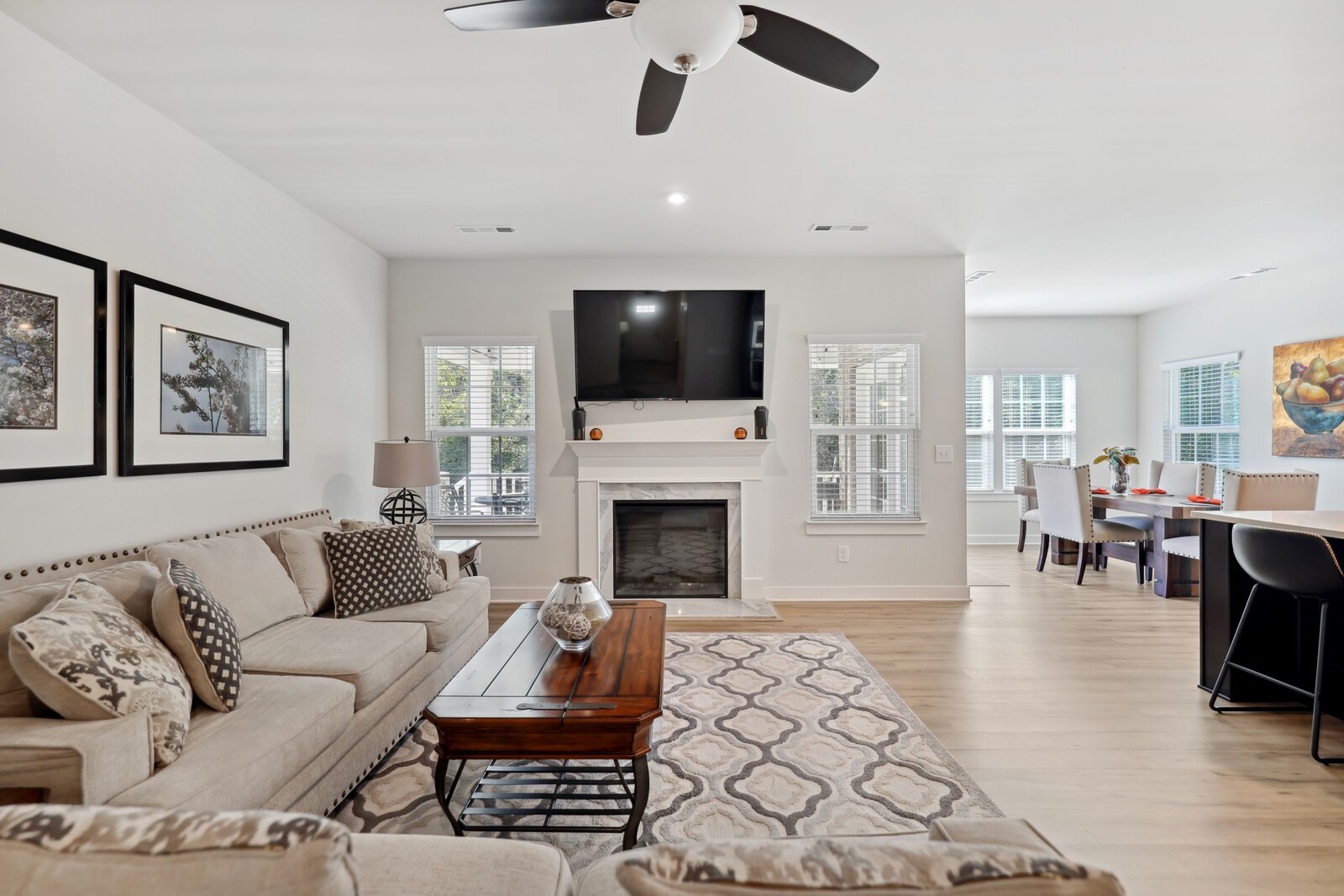 801 Twin Falls Dr