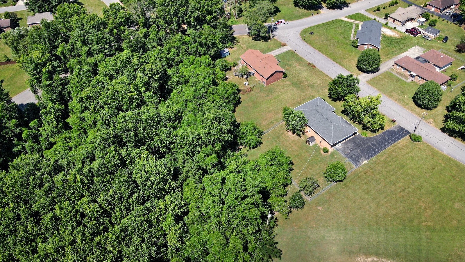200 Lee Ln