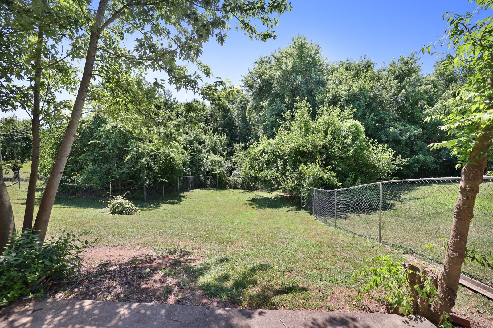 200 Lee Ln