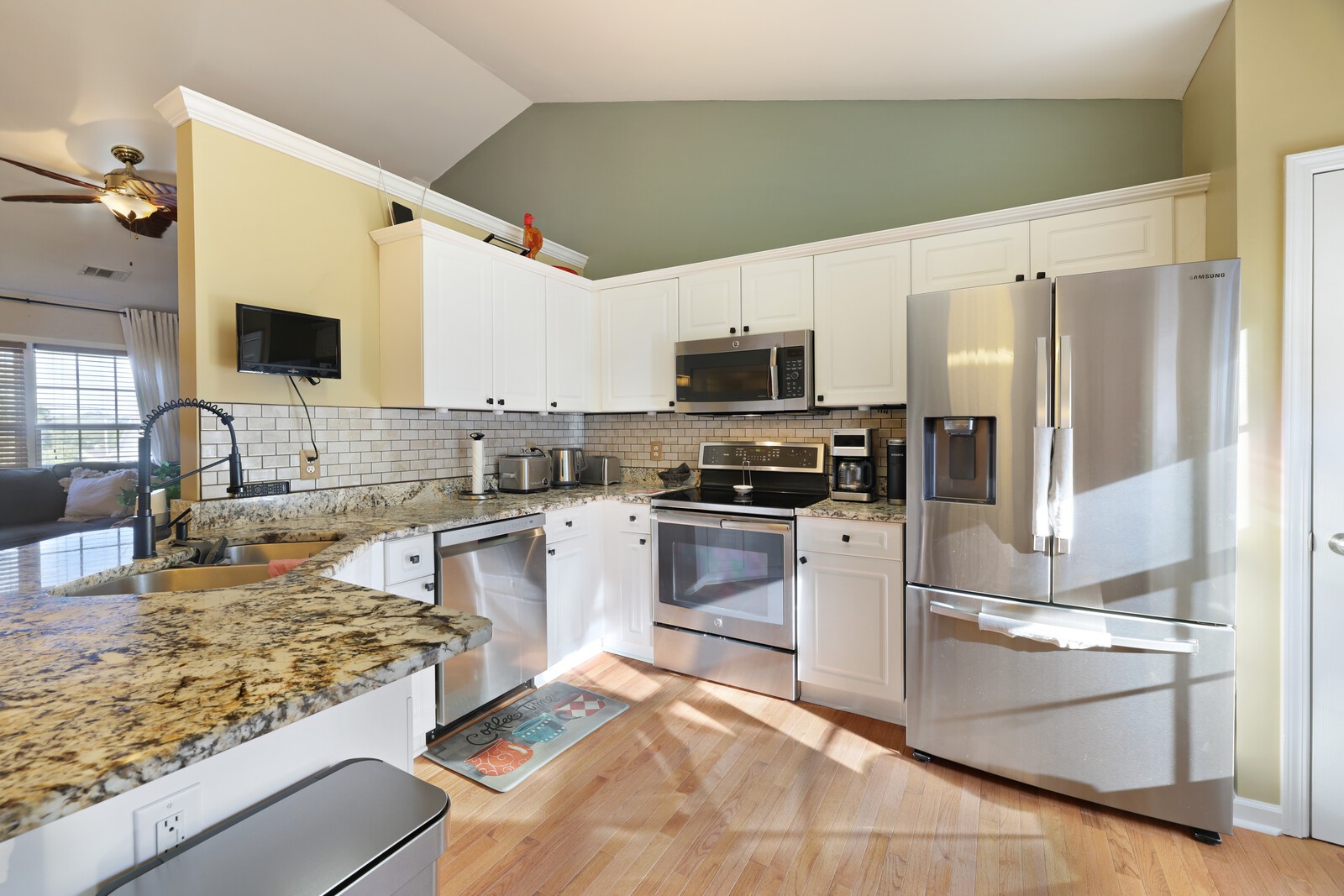 2269 Monthemer Cove Dr