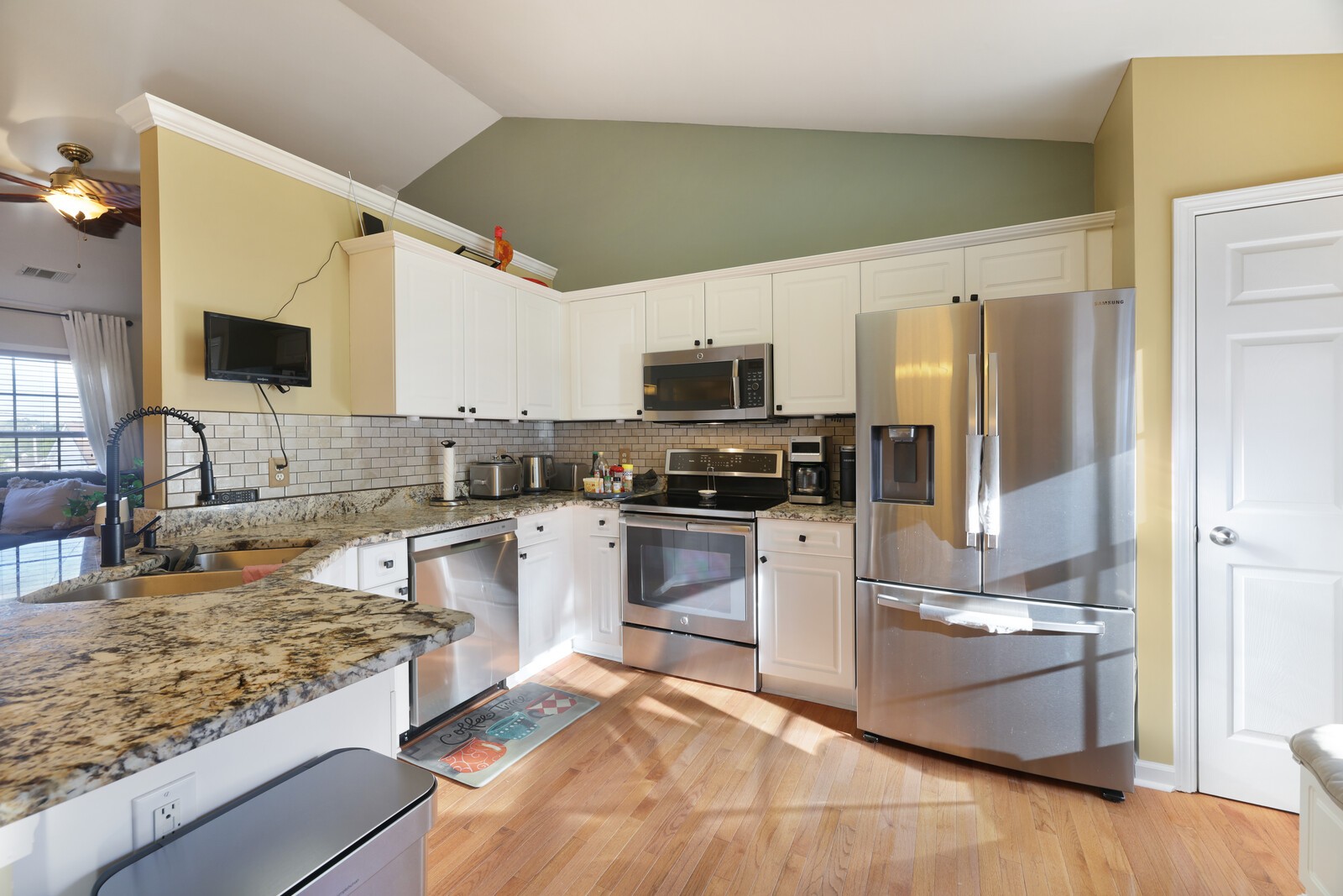 2269 Monthemer Cove Dr