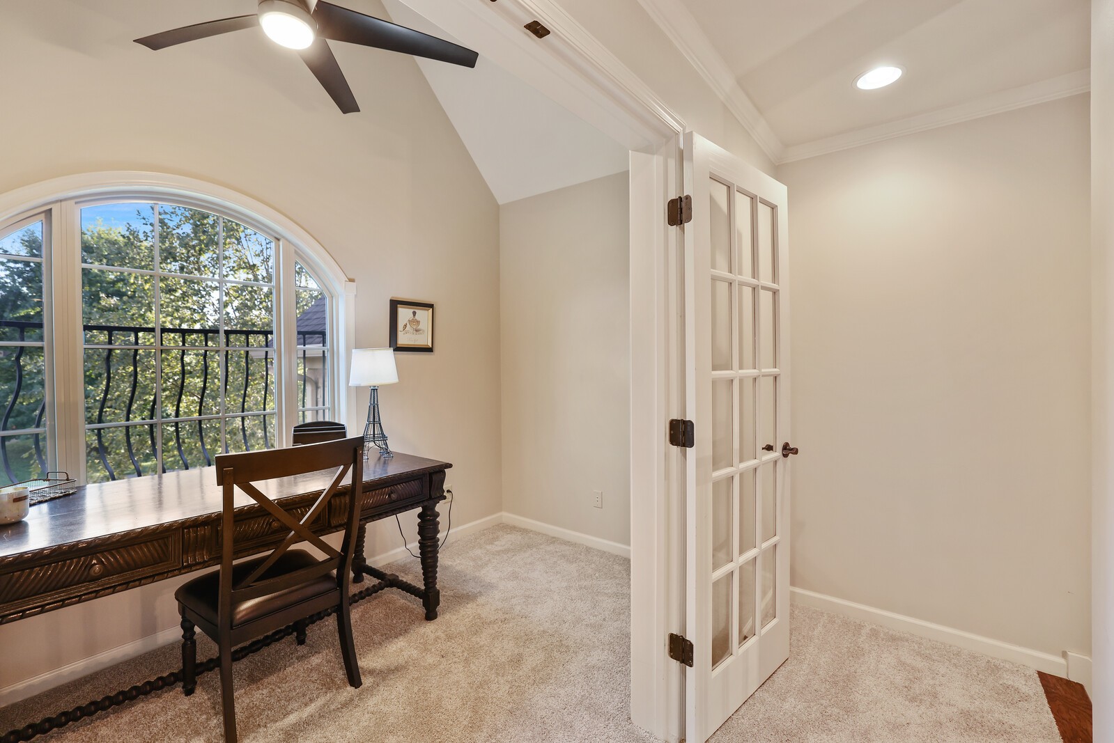 366 Raintree Dr