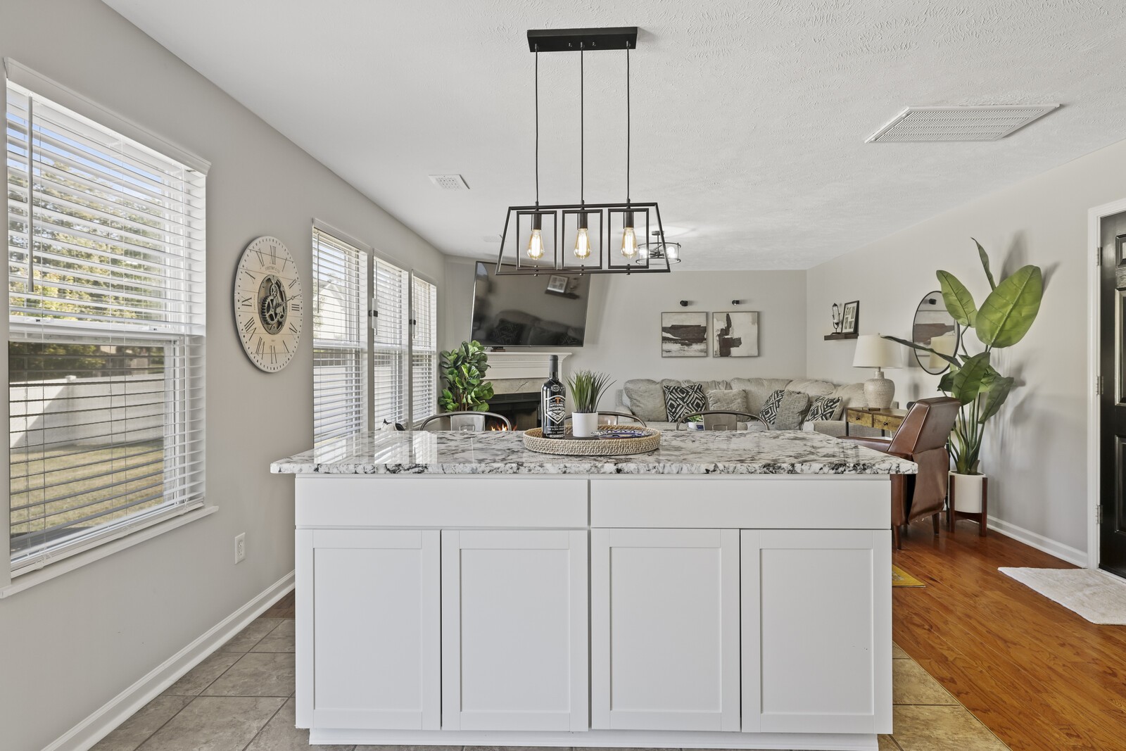 2843 Meadow Glen