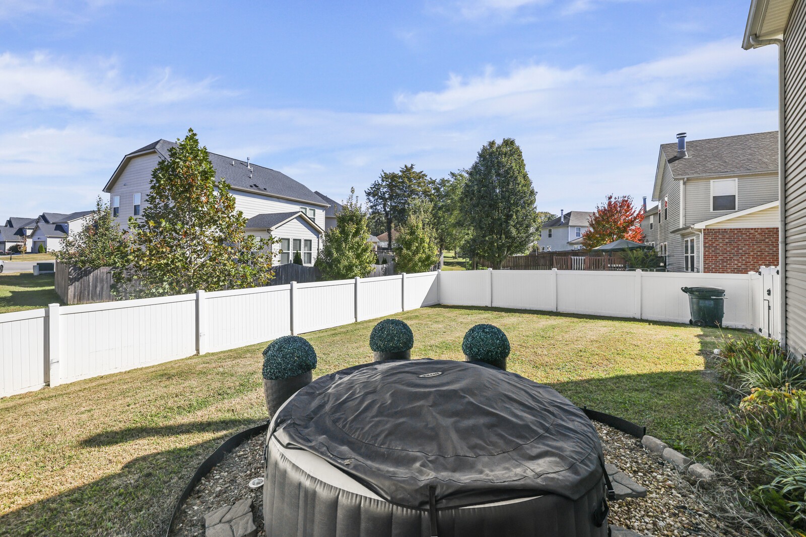 2843 Meadow Glen
