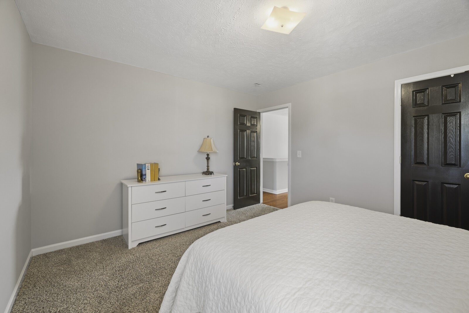 2843 Meadow Glen