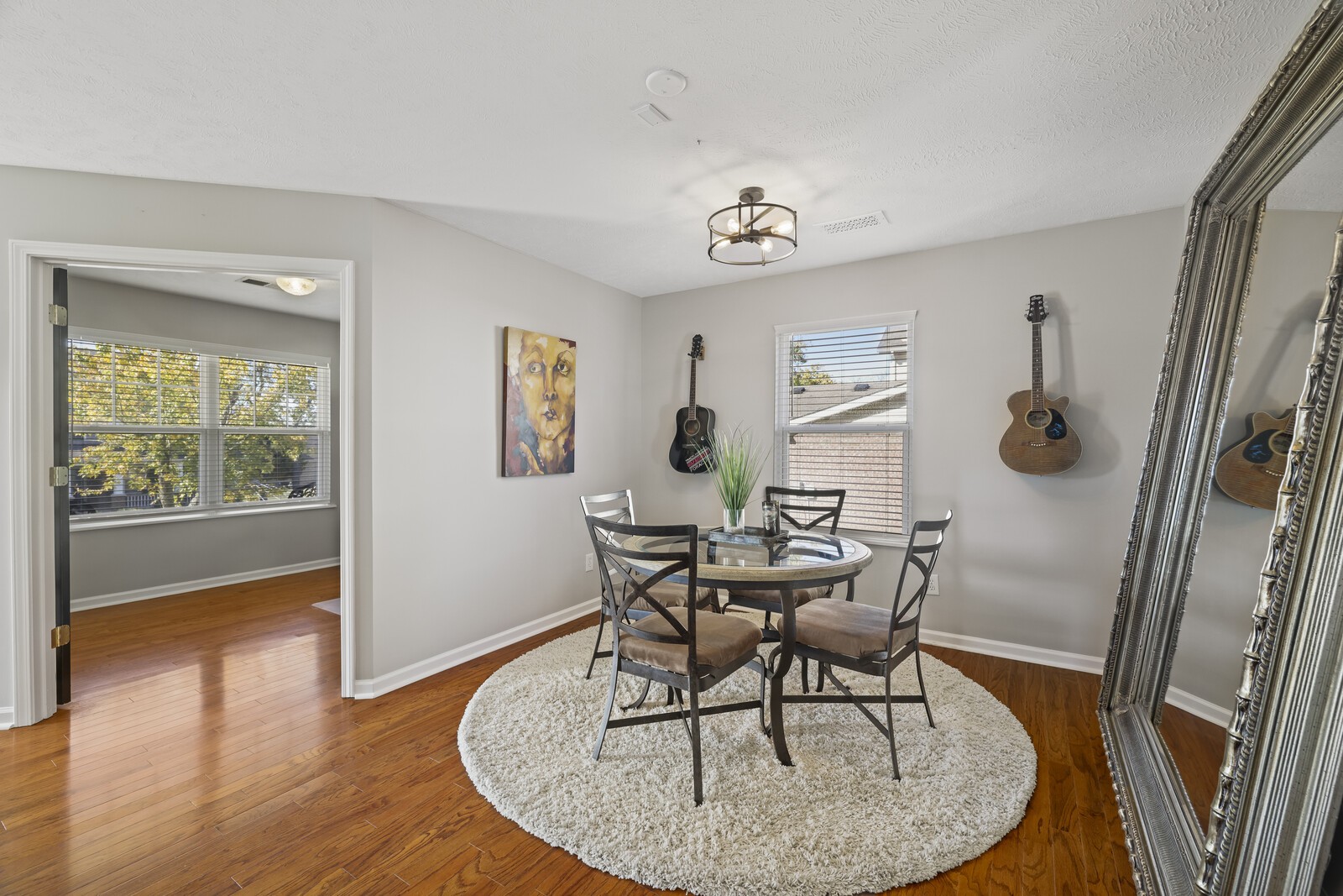 2843 Meadow Glen