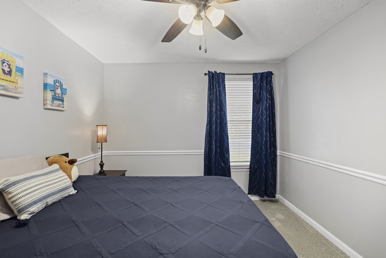 102 Holly Ct
