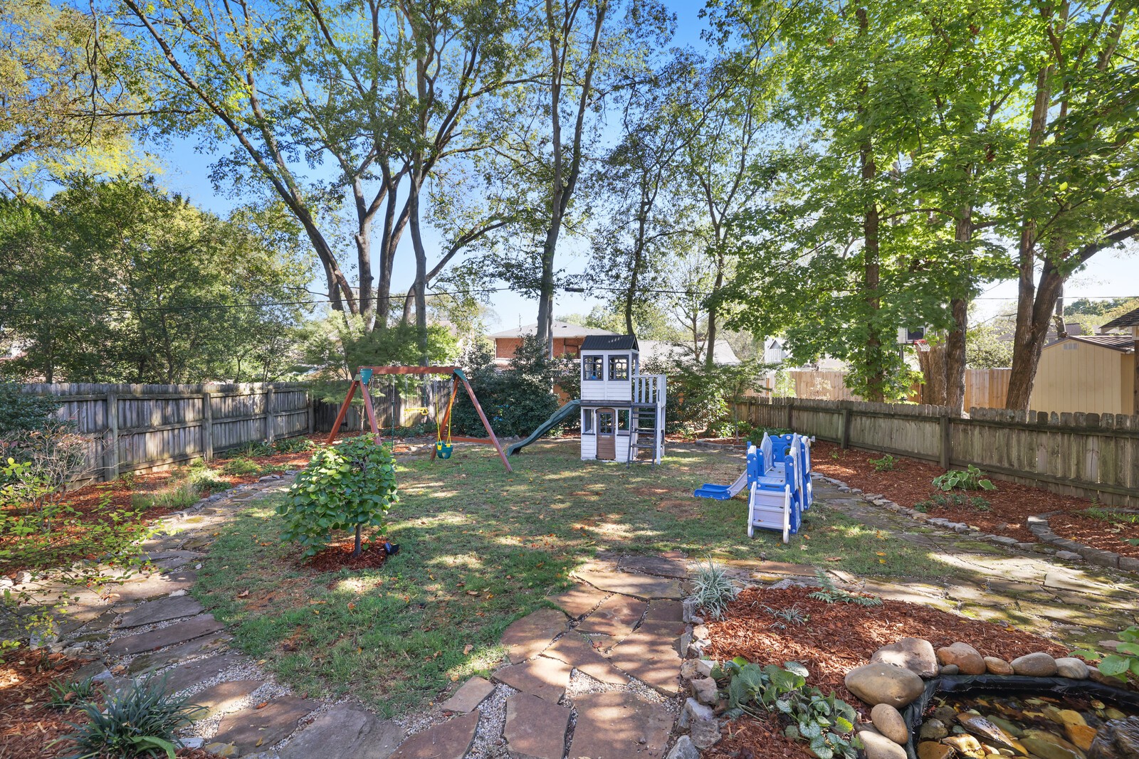 160 Woodmont Blvd