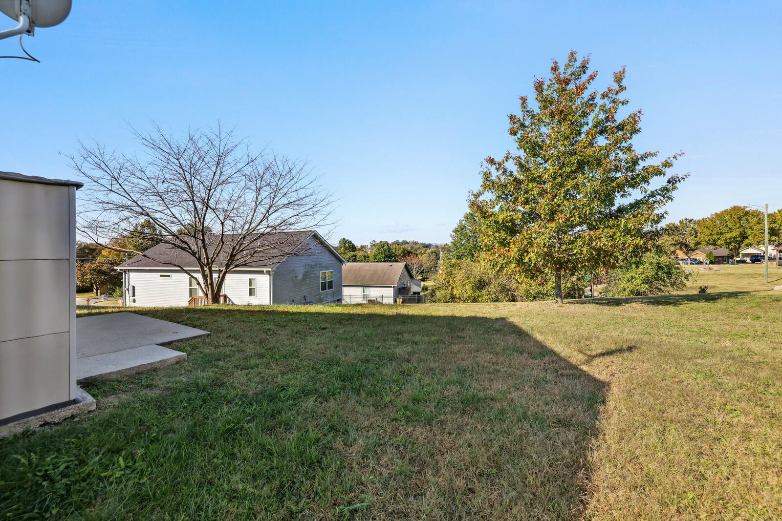 3333 Hawkwood Ln
