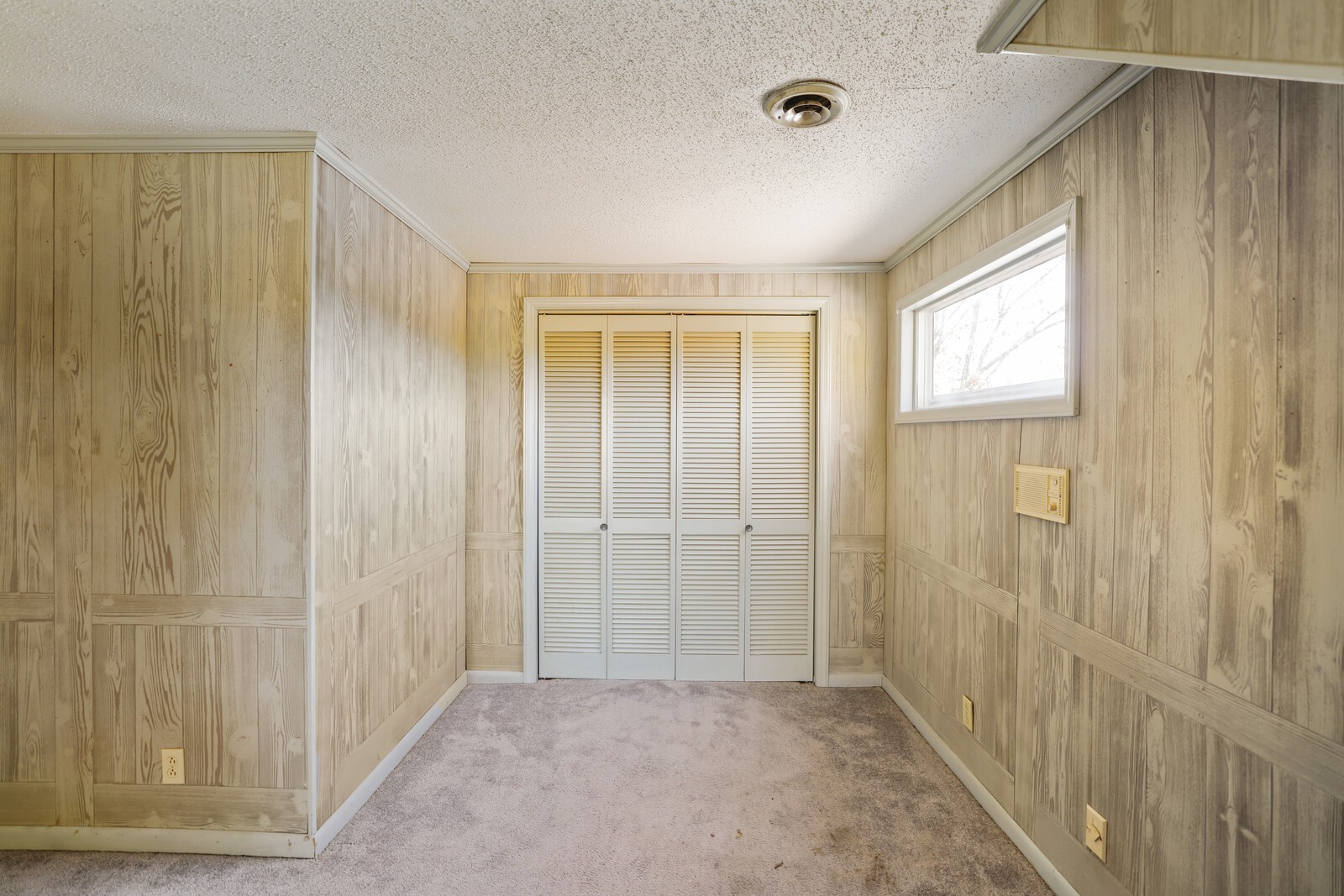 2597 McKnight Rd