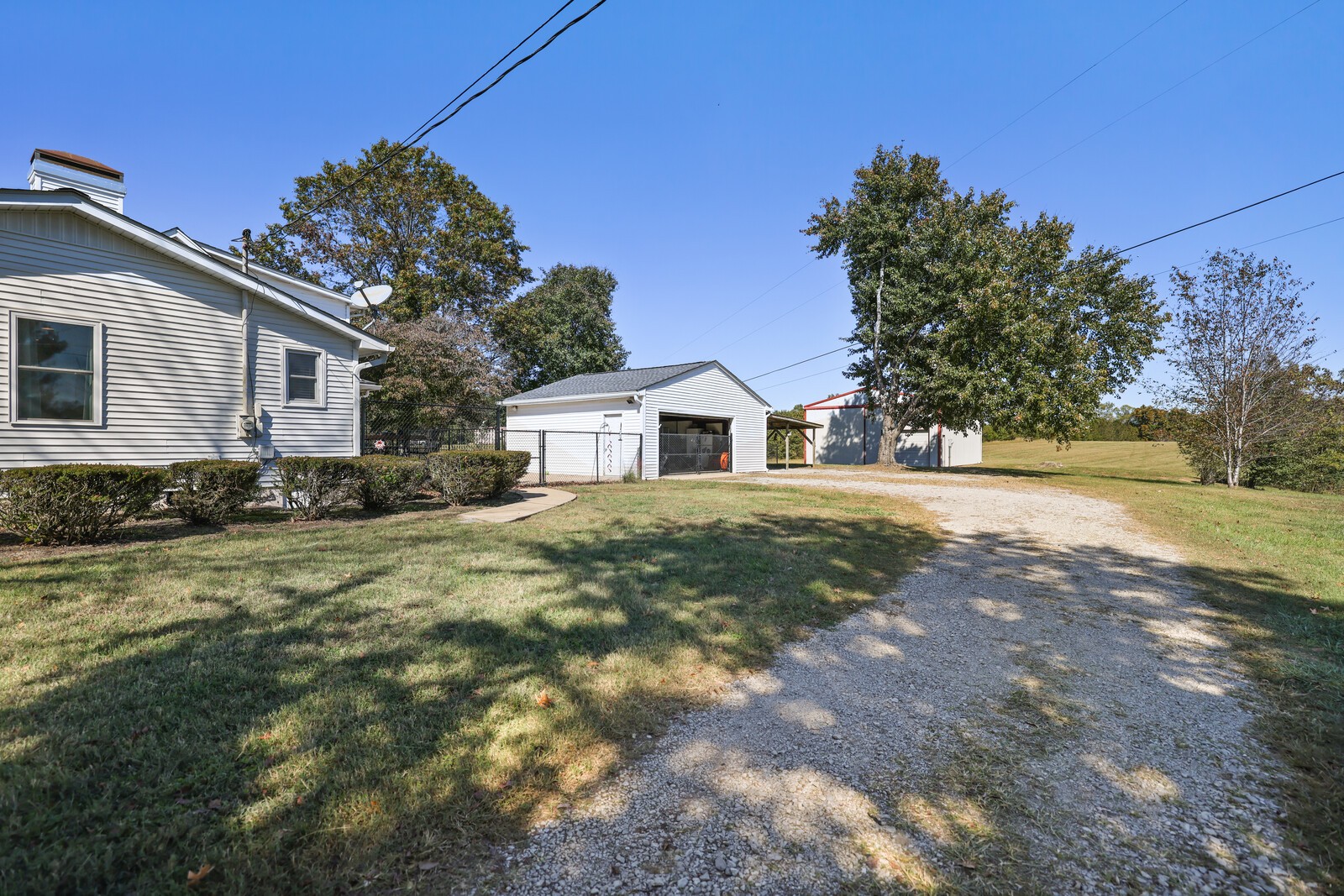 2597 McKnight Rd
