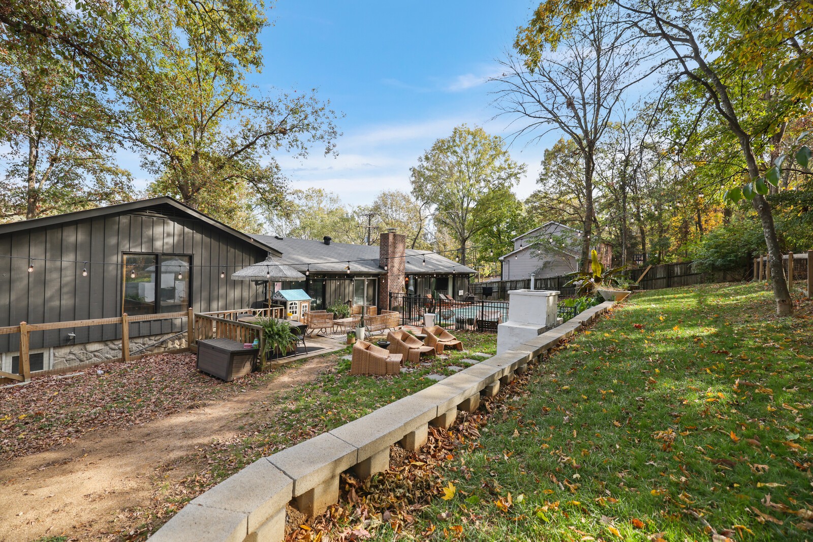117 Nathan Forest Dr